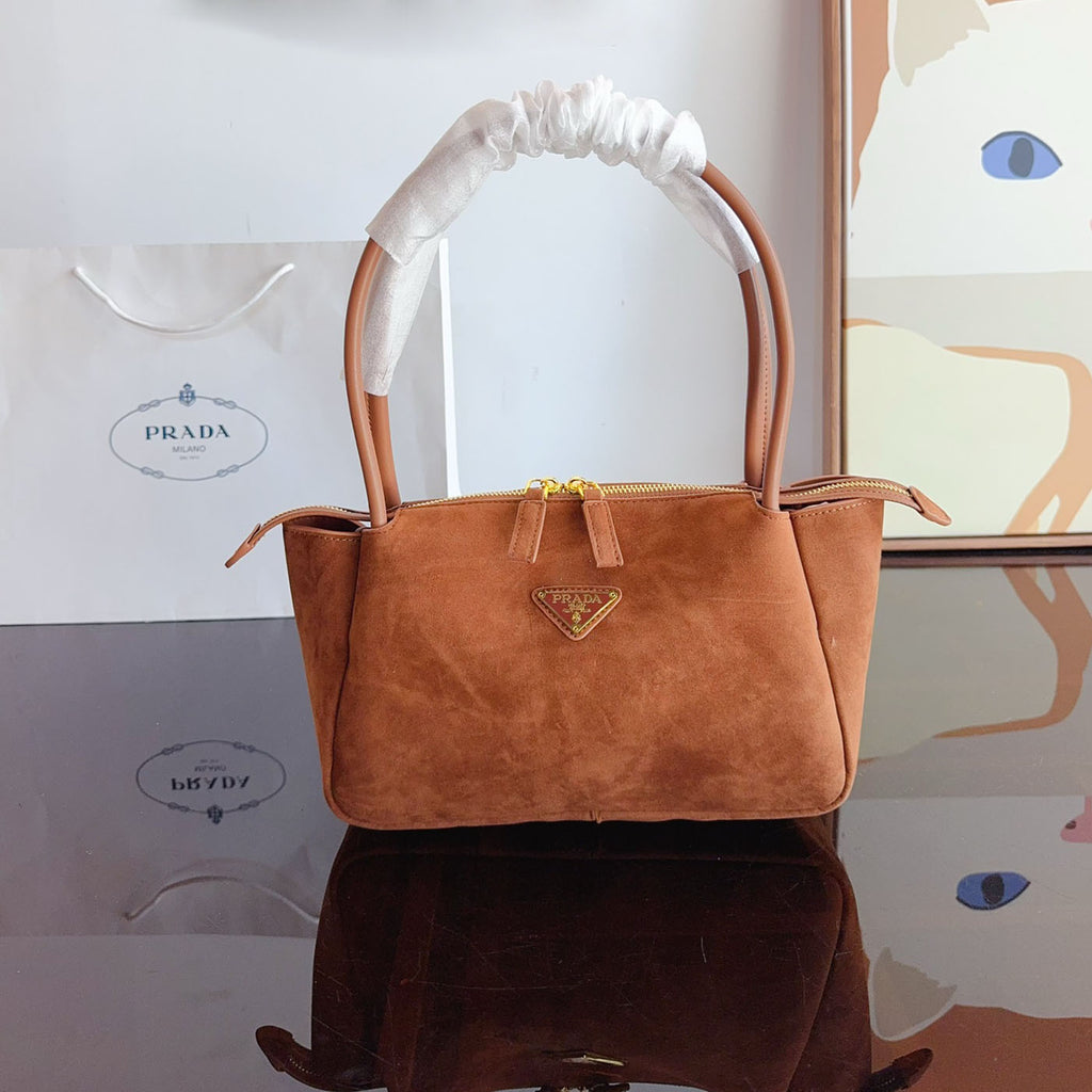 PAR 24 Suede shoulder bag XC24092318