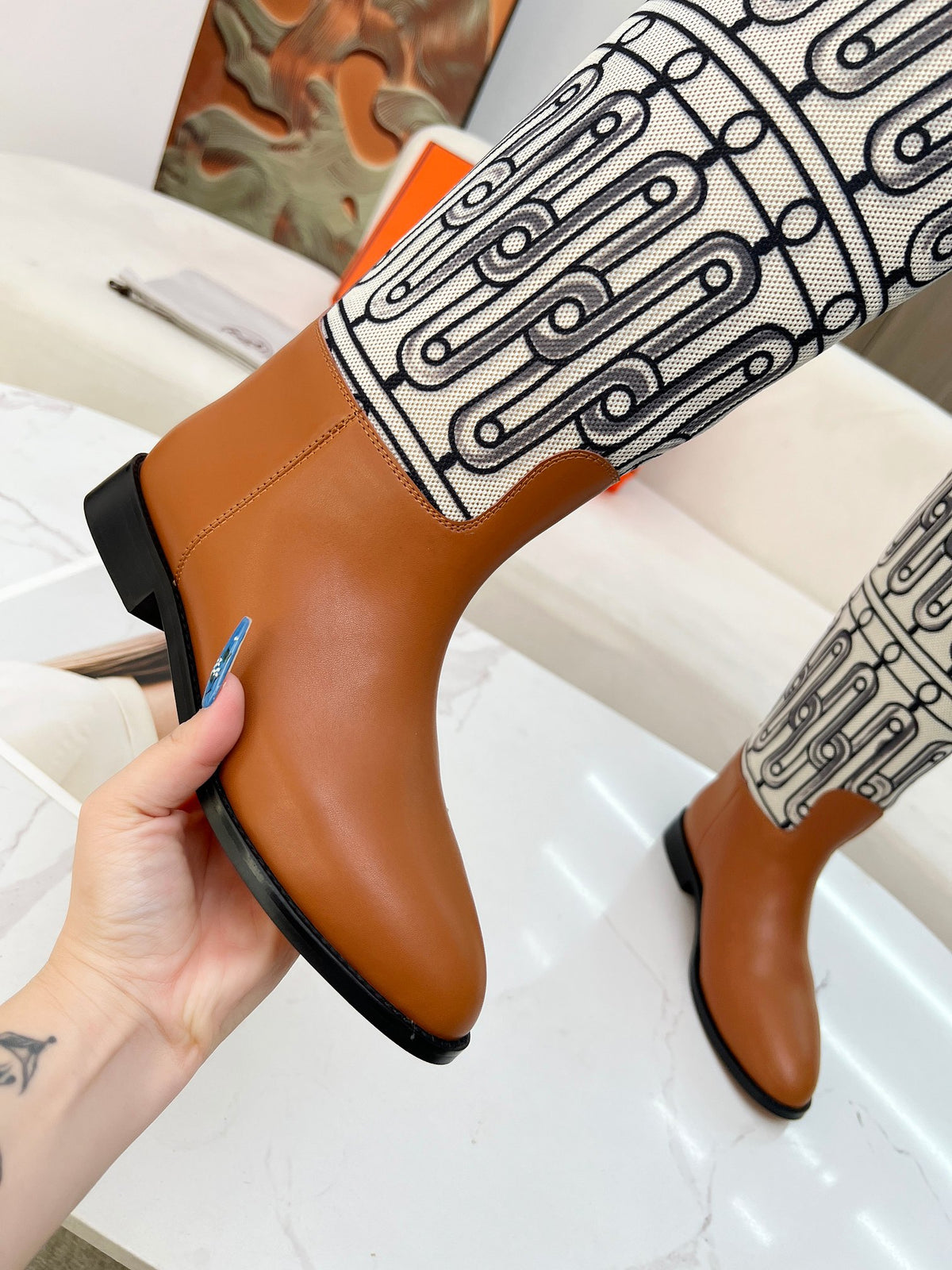 H Kelly Buckle Knight Boots 0724110418