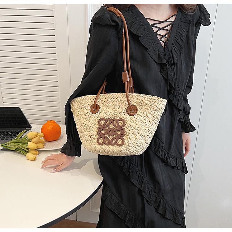 High-end Fashion Simple Casual Beach Bag 1024041707