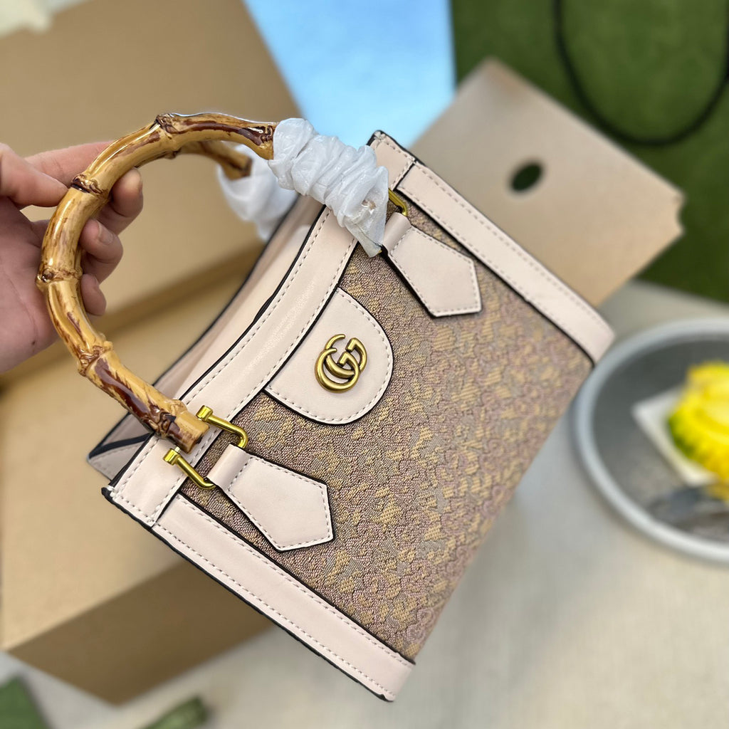 Boutique Bamboo Handbag XC07032702