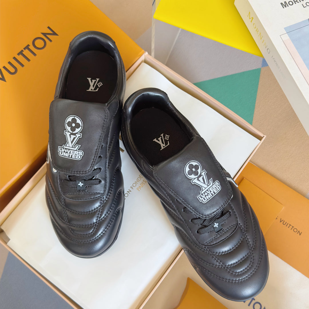 L-Footprint Series Couples Football Shoes 0725021401