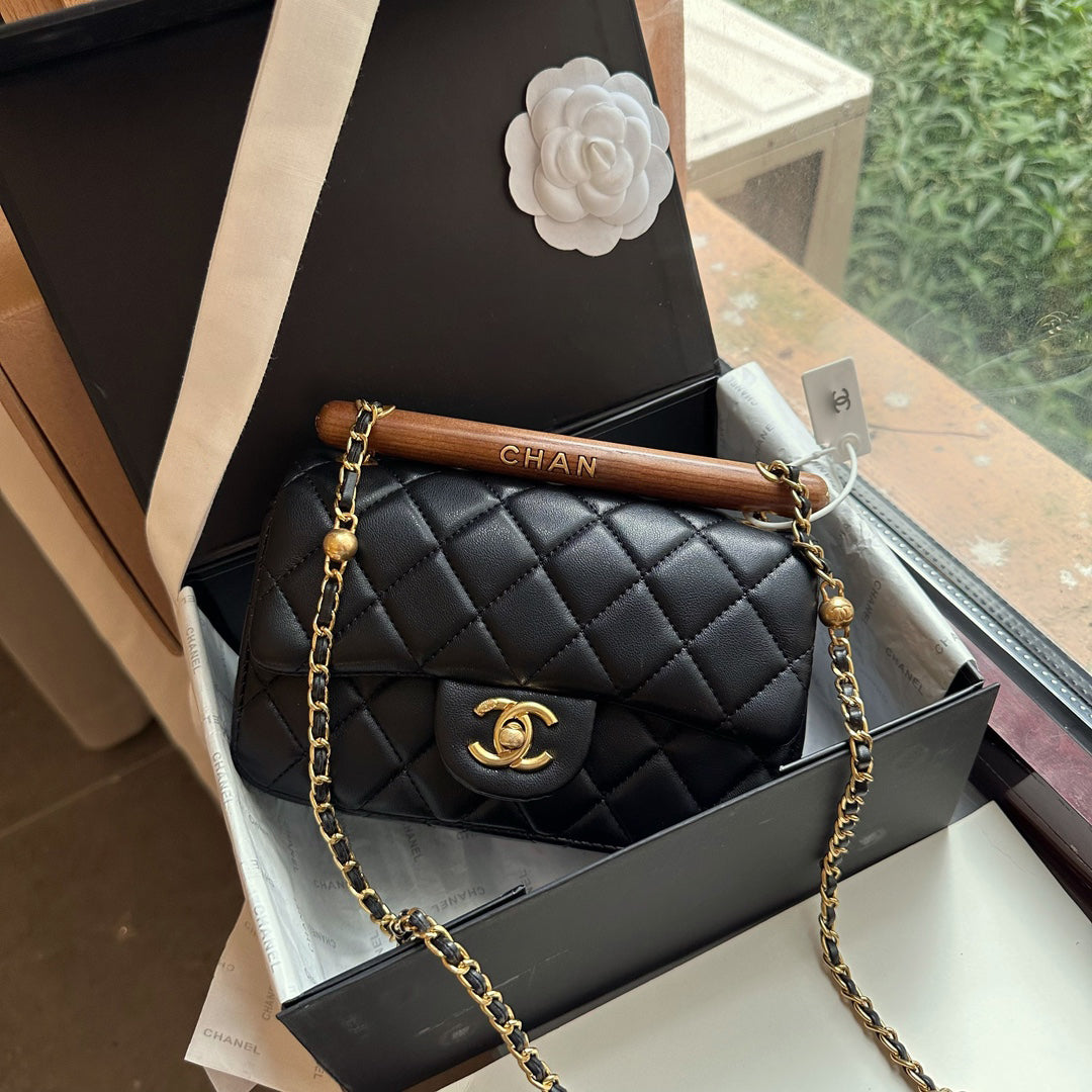 Fashion new messenger bag CWT1023091105