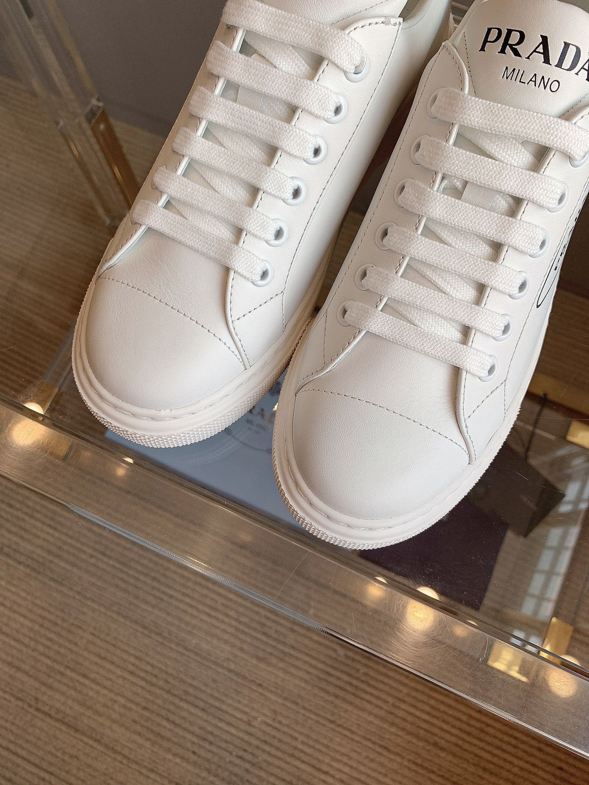P classic couple white shoes 0724111201 0724111201