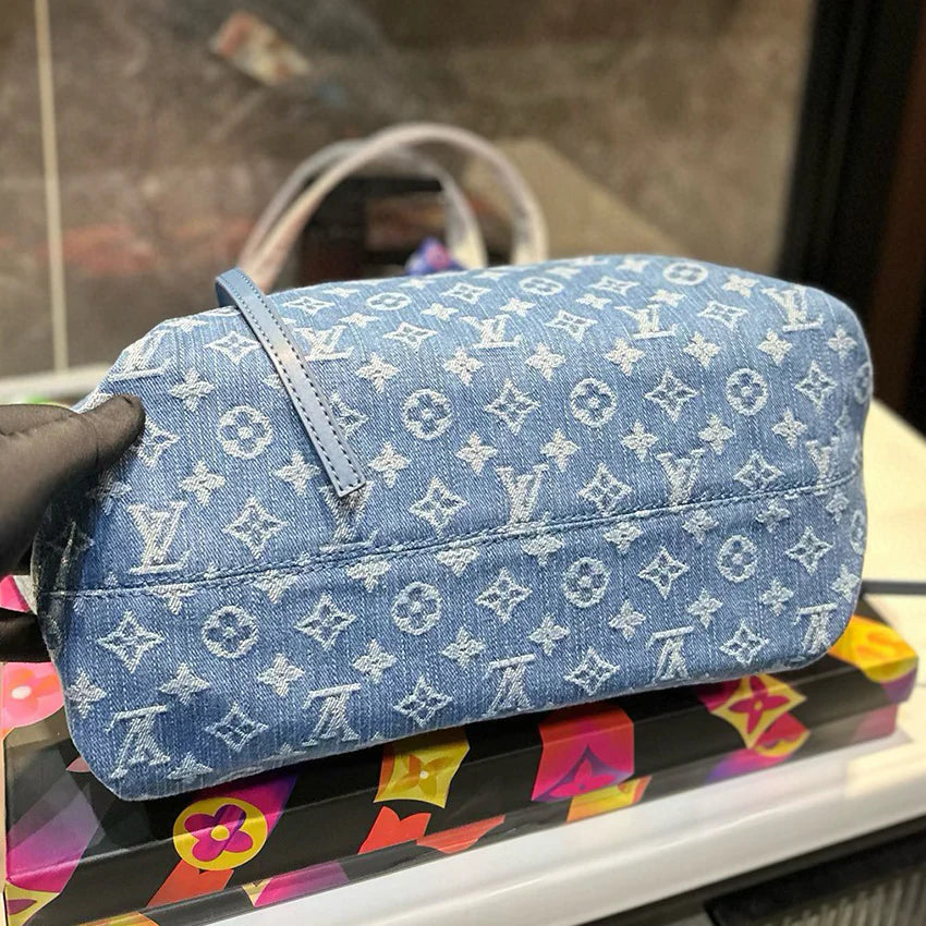 New casual versatile denim embroidered shoulder handbag 1024070902