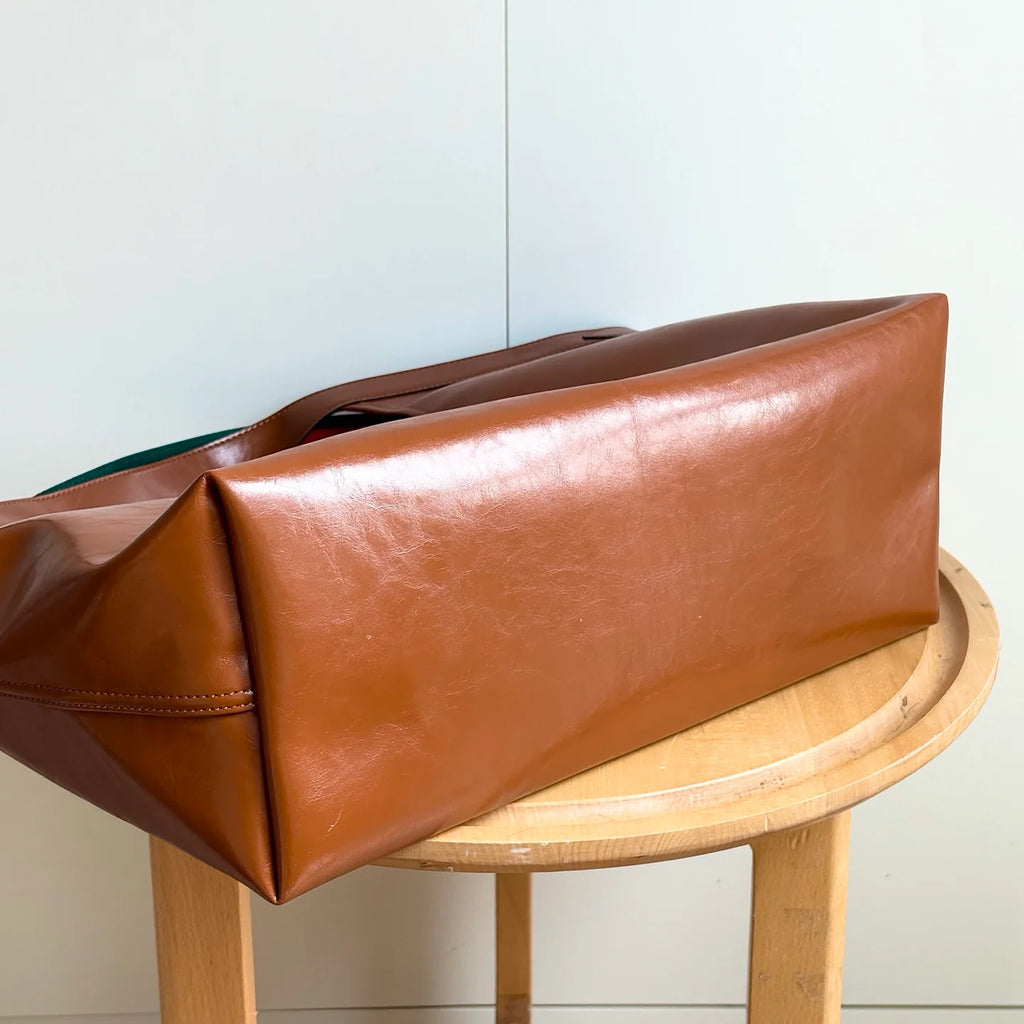 Stylish and casual large capacity crossbody bag 1425122311