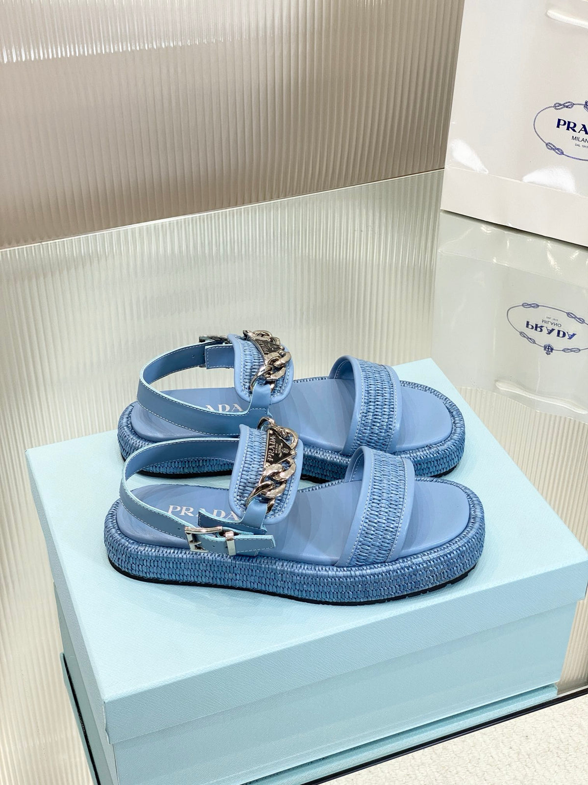 P woven raffia sandals 0724071818