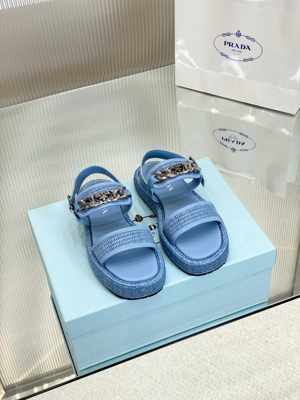 P woven raffia sandals 0724071818