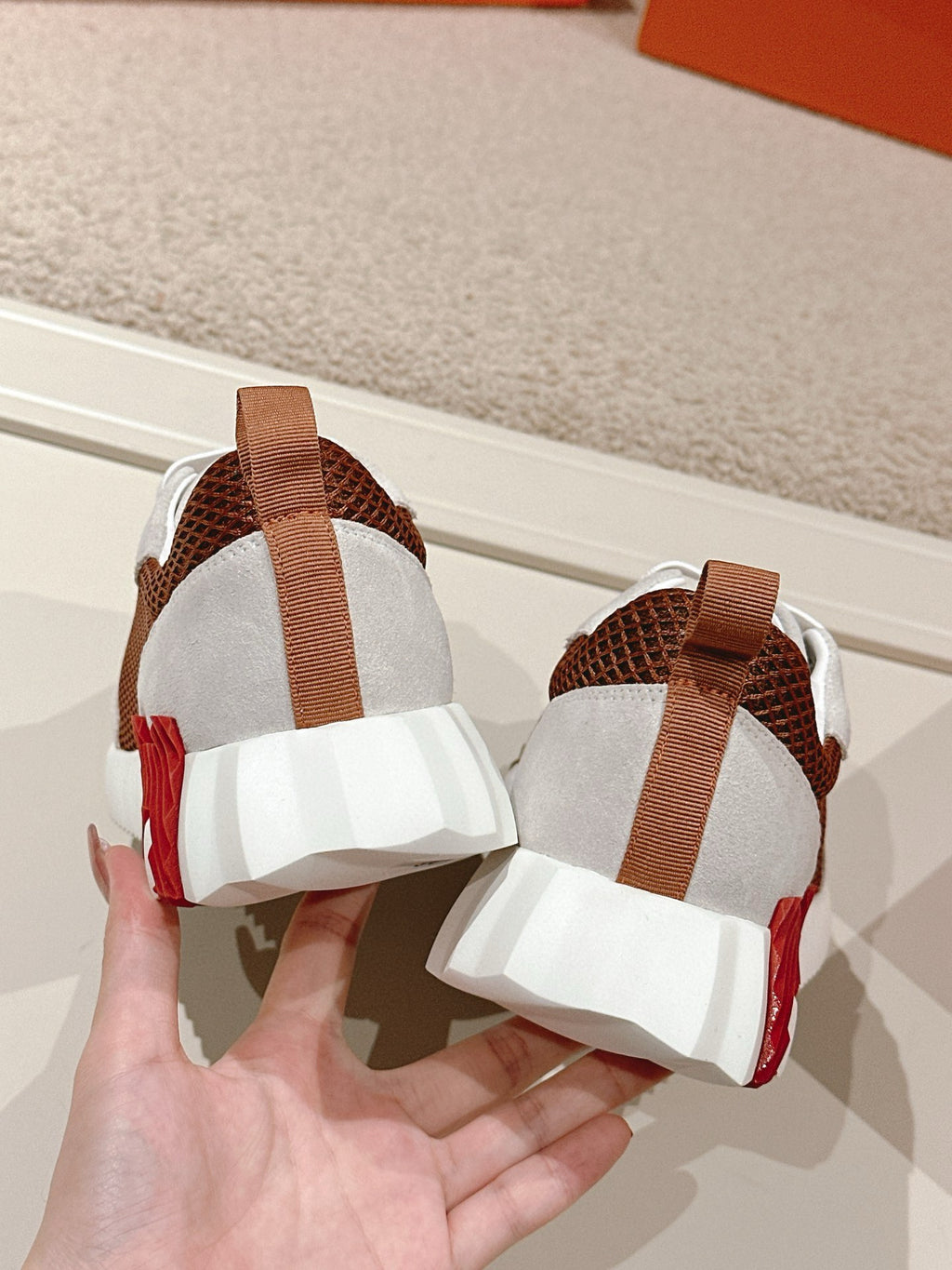 HM Bouncing sneaker 1824111308