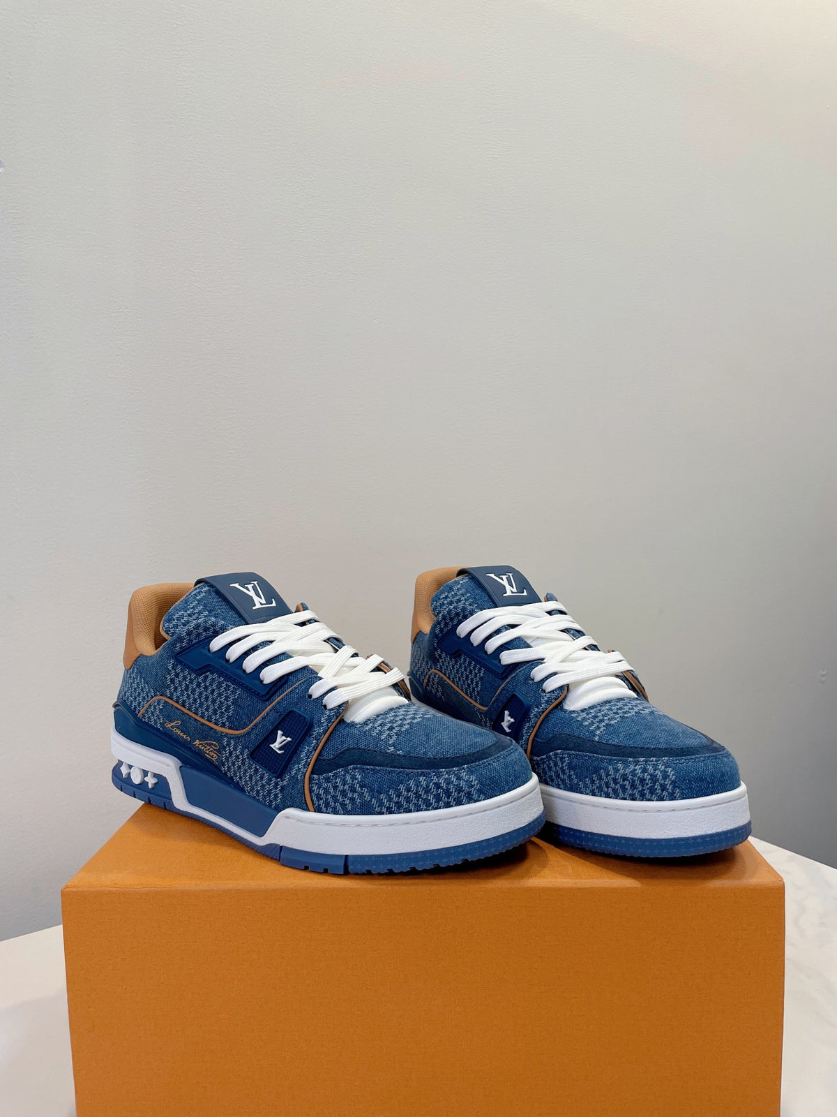 L Trainer Sneaker 1824120912