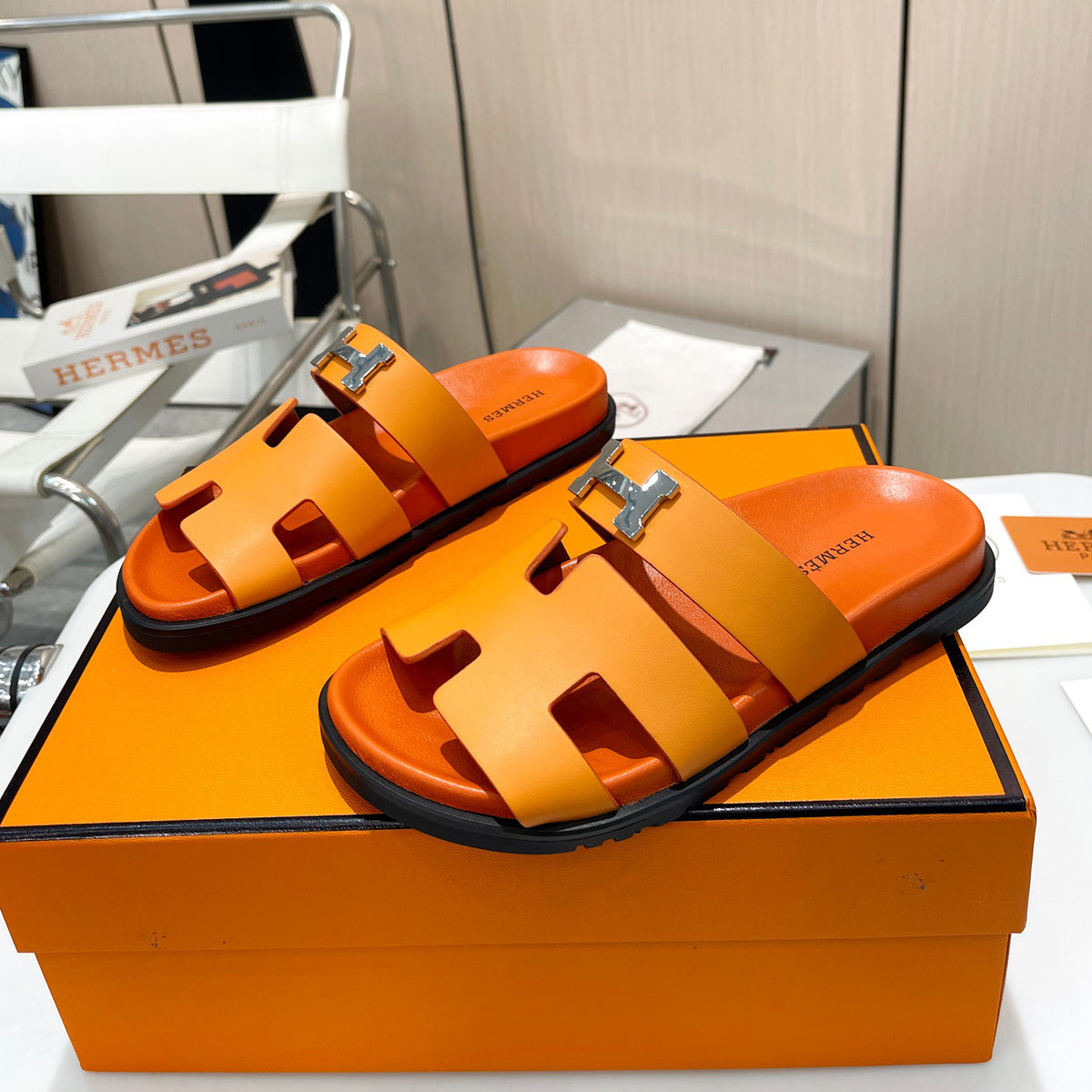 New style classic sandals 1824031913