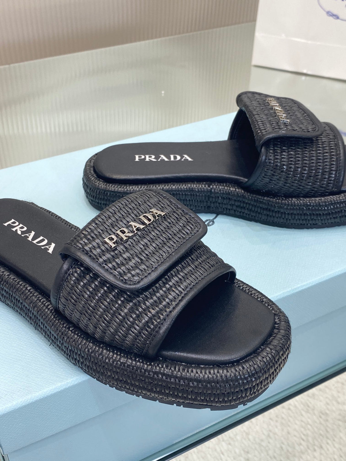 P raffia woven slippers 0724041702