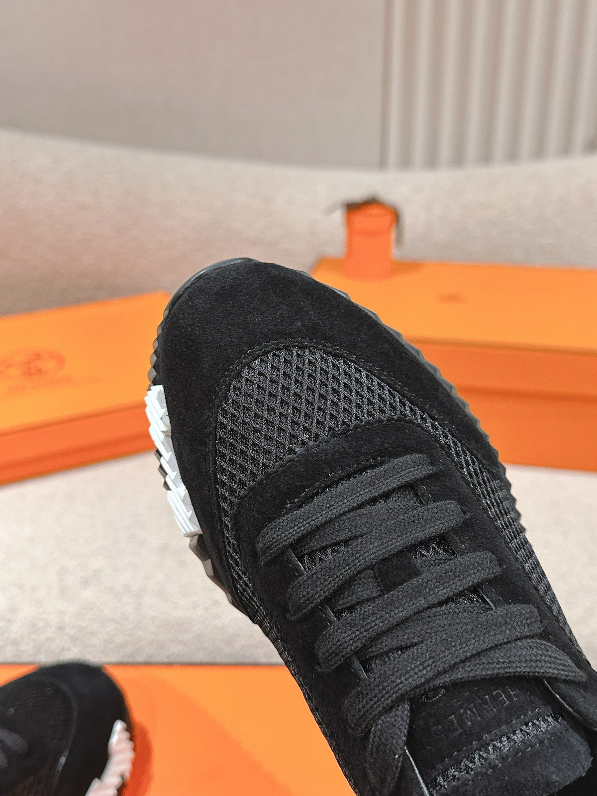 HM Bouncing sneaker 1824111308