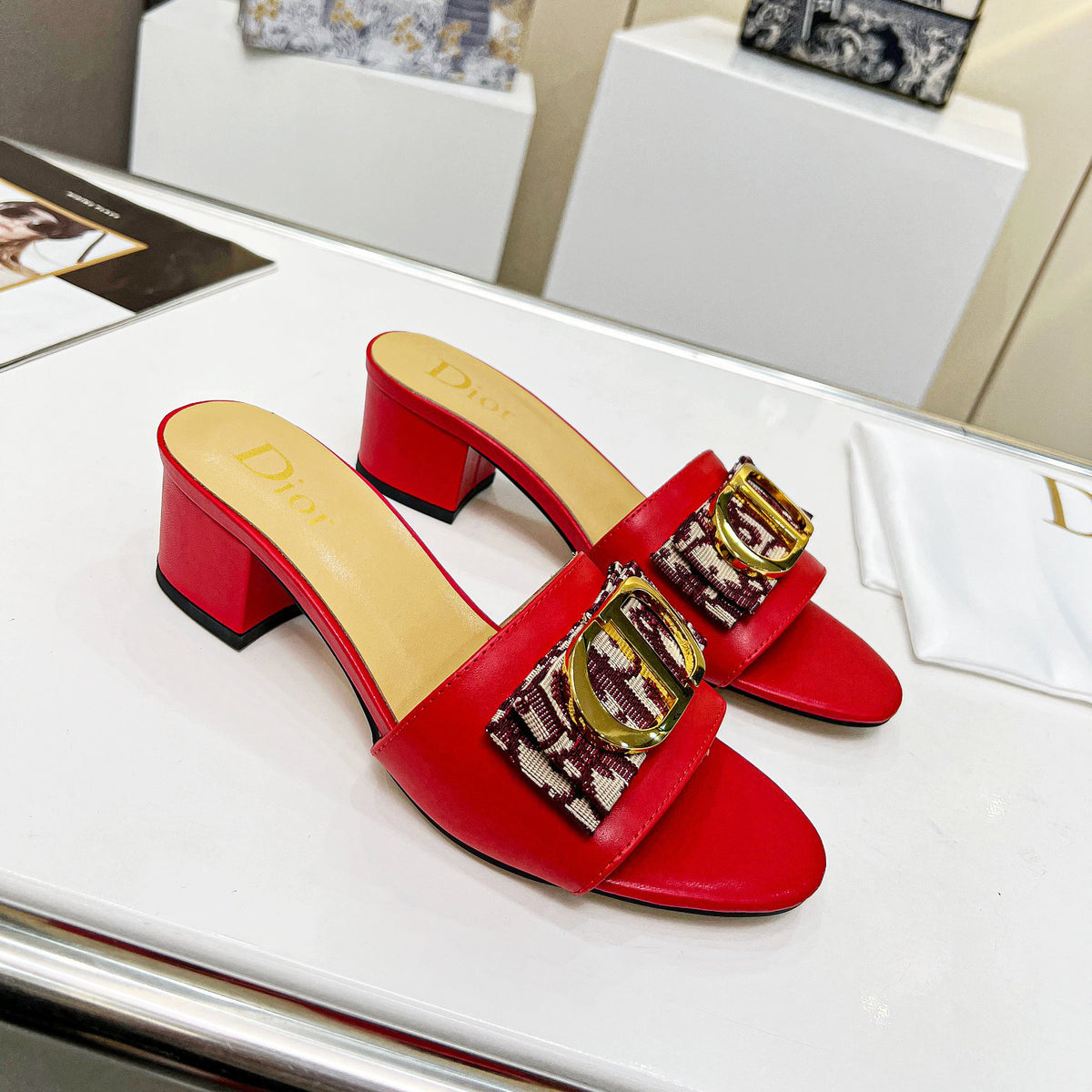 low heel metal sandals 03082