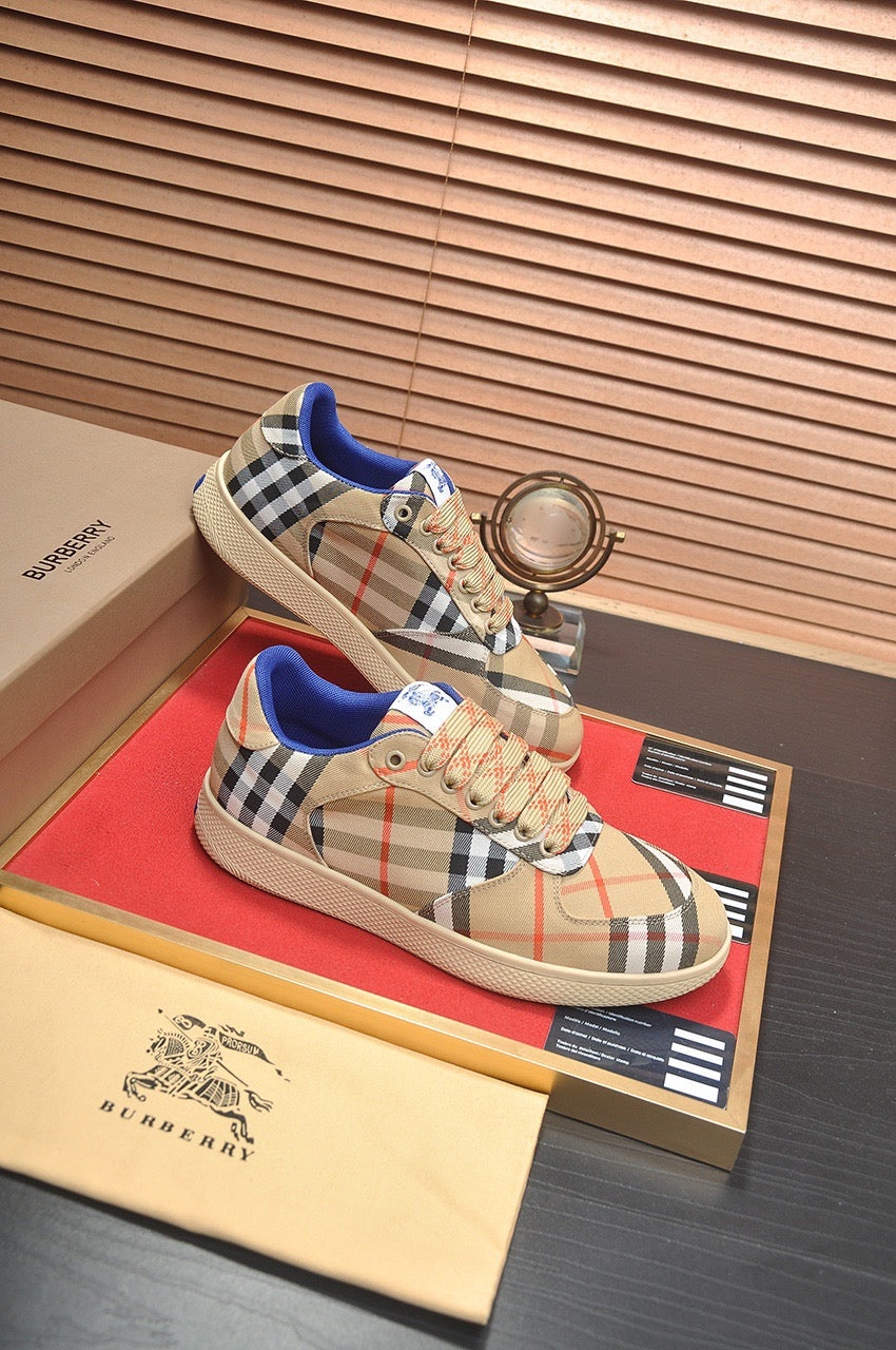 BBR Classic Stripe Low-Top Sneakers 0724123101