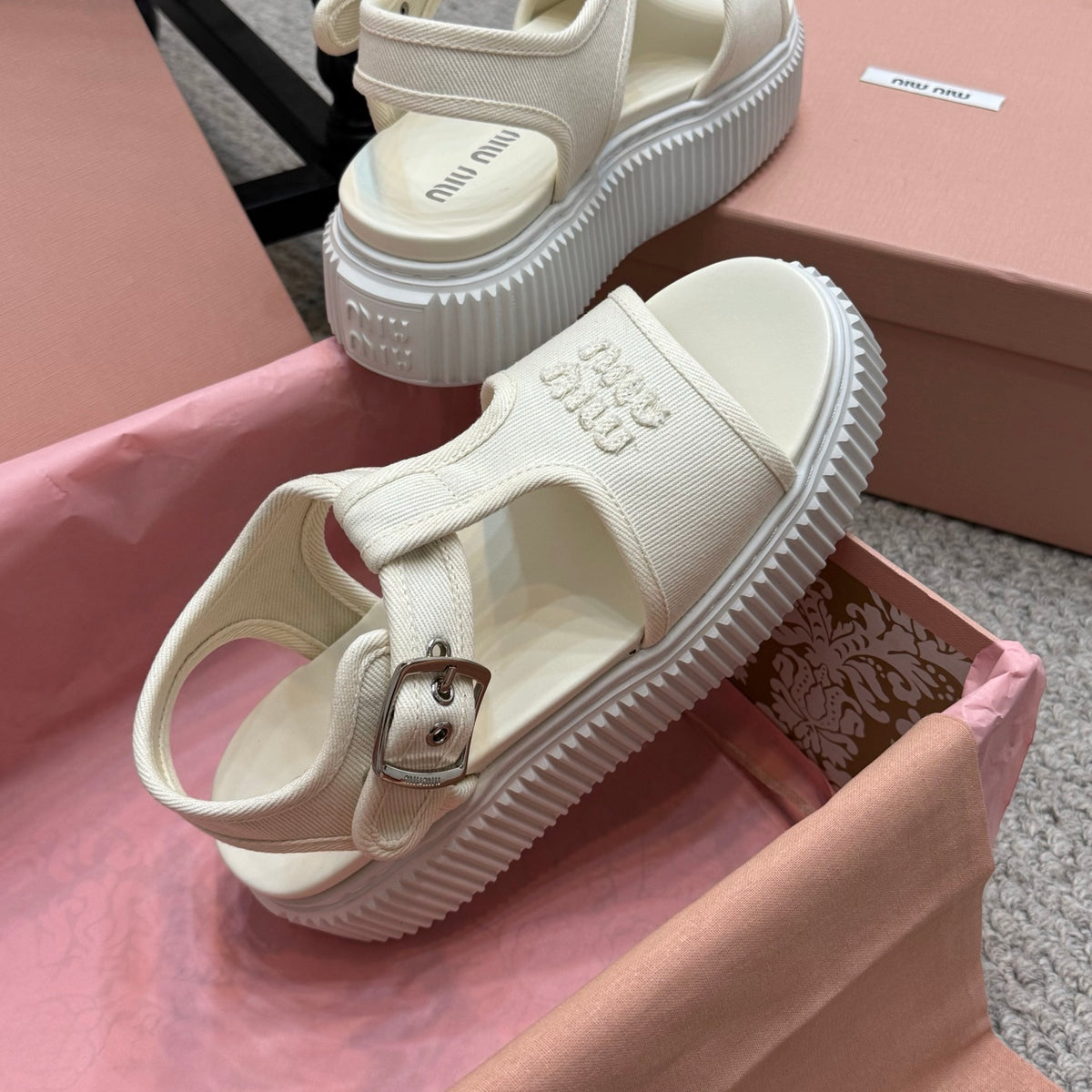 MIU fashion sponge sole sandals 0725061918