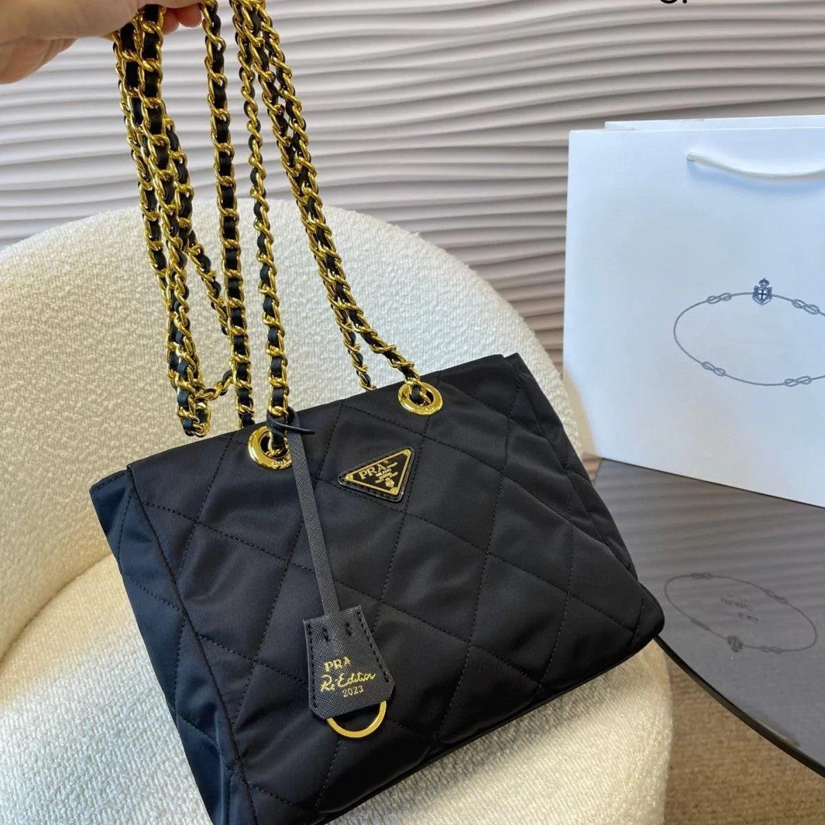 New Style Versatile Fashion Tote Bag Large Capacity Diamond Bag 1024031401