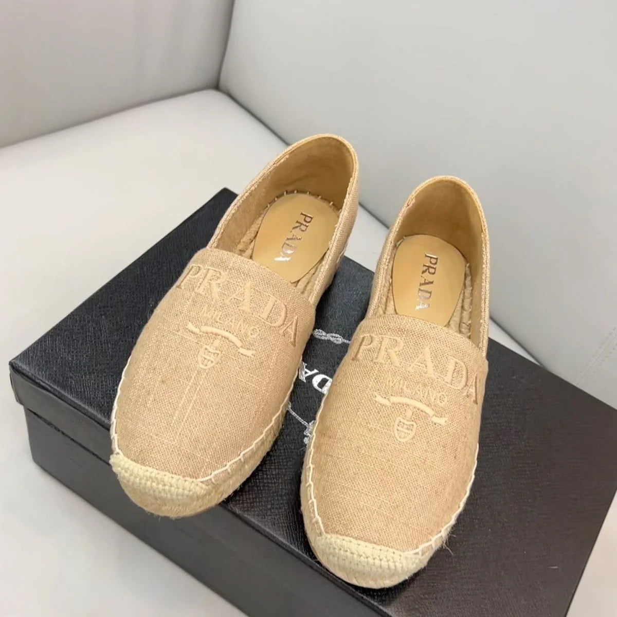 New Lightweight Weaved Embroidered Fisherman Shoes 1024062703