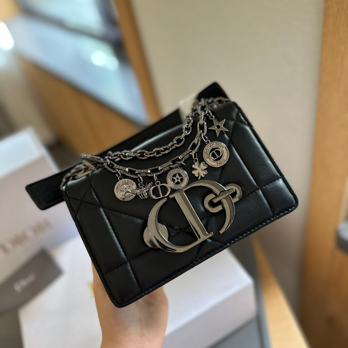 DIO New fashionable cannage chain bag fb0424091103