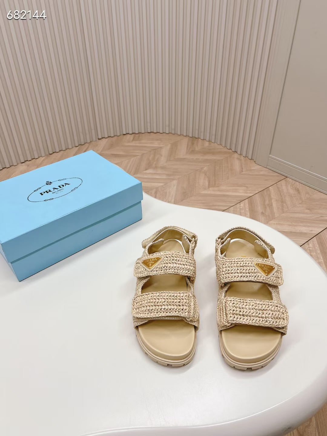 P Woven Strap Sandals 0724071819