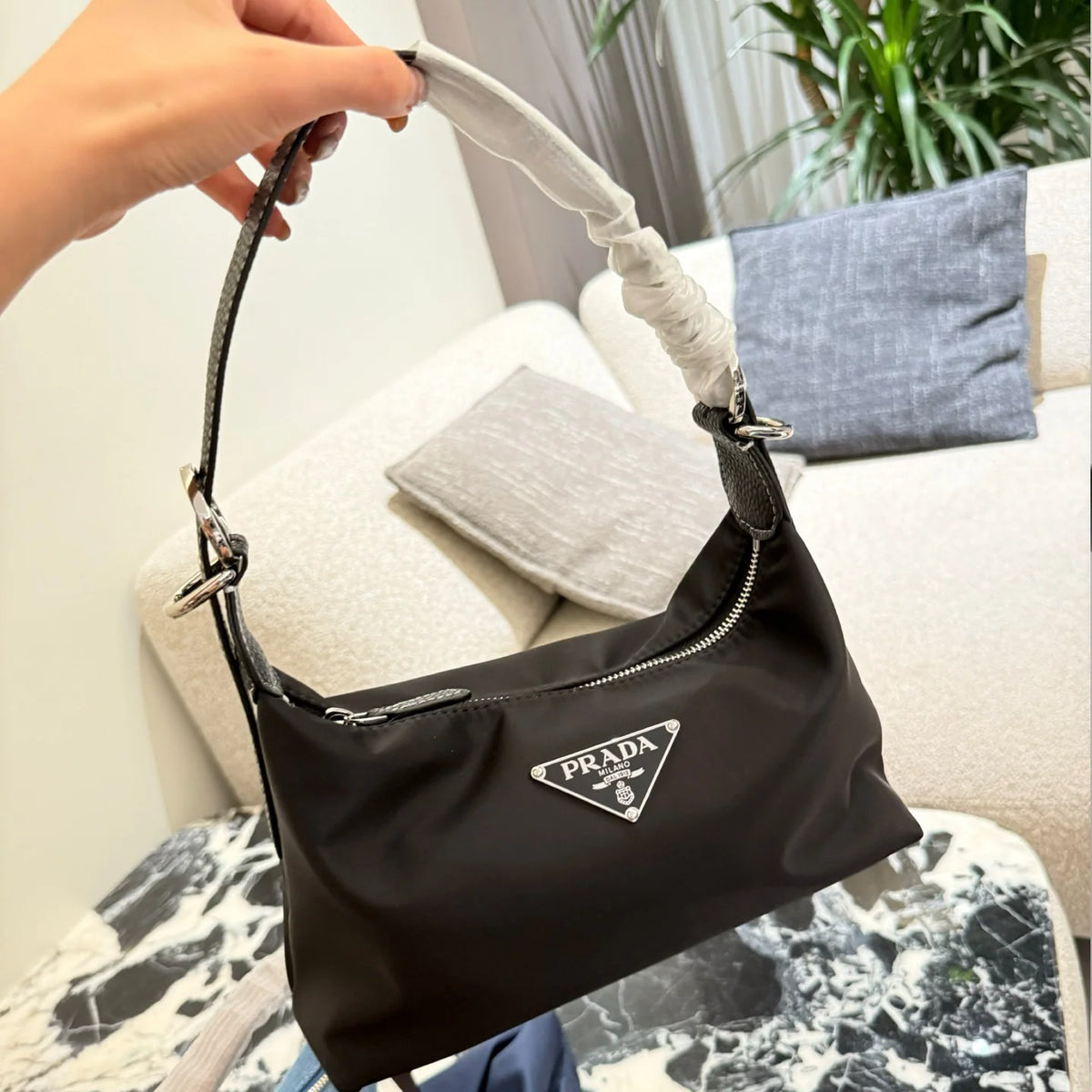 New simple and stylish nylon dumpling bag 1426020225