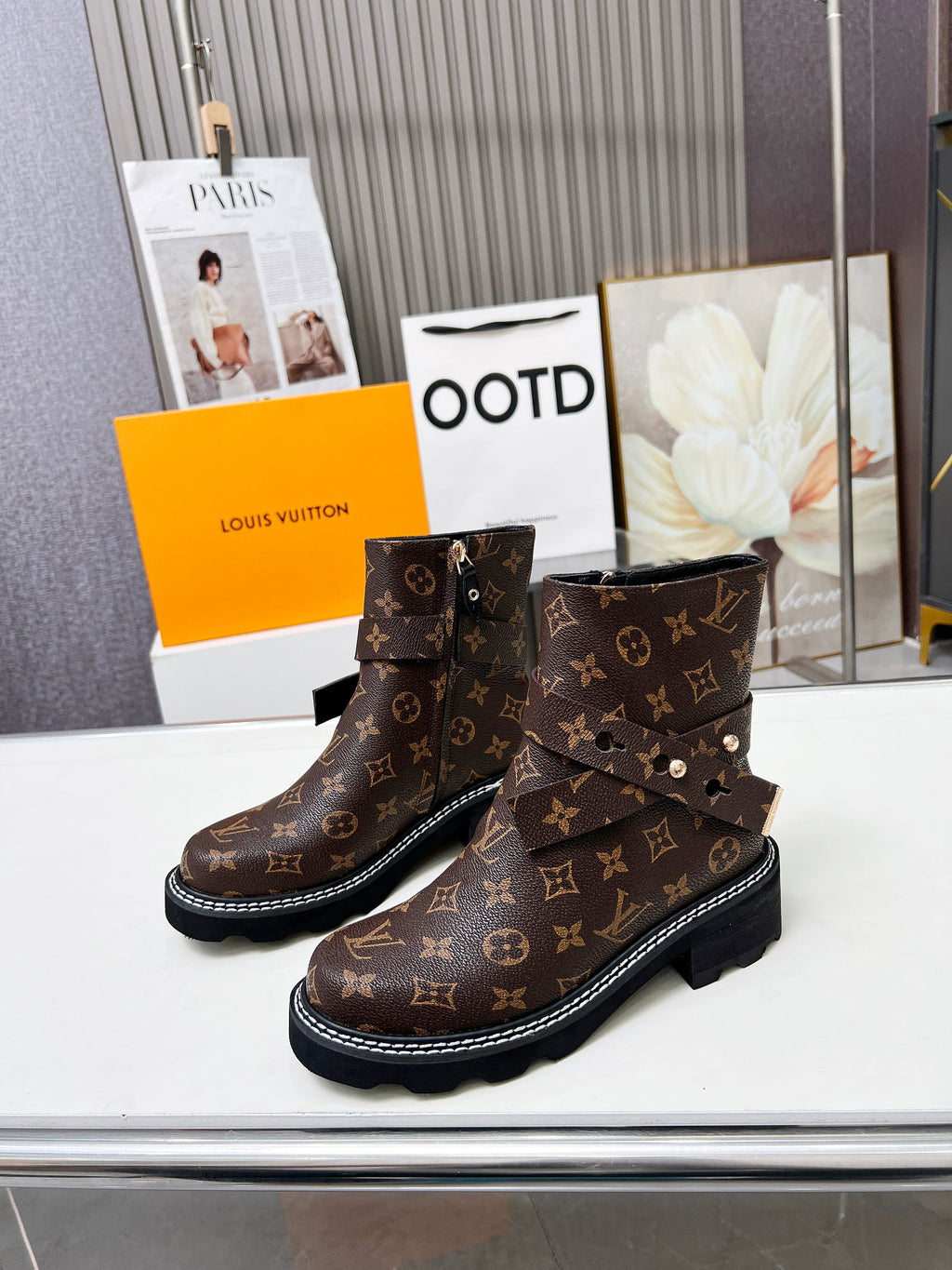 L fashion printed leather boots 0724102313