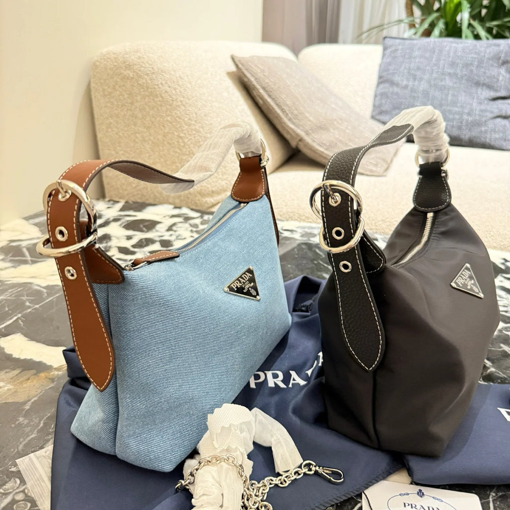 New simple and stylish nylon dumpling bag 1426020225