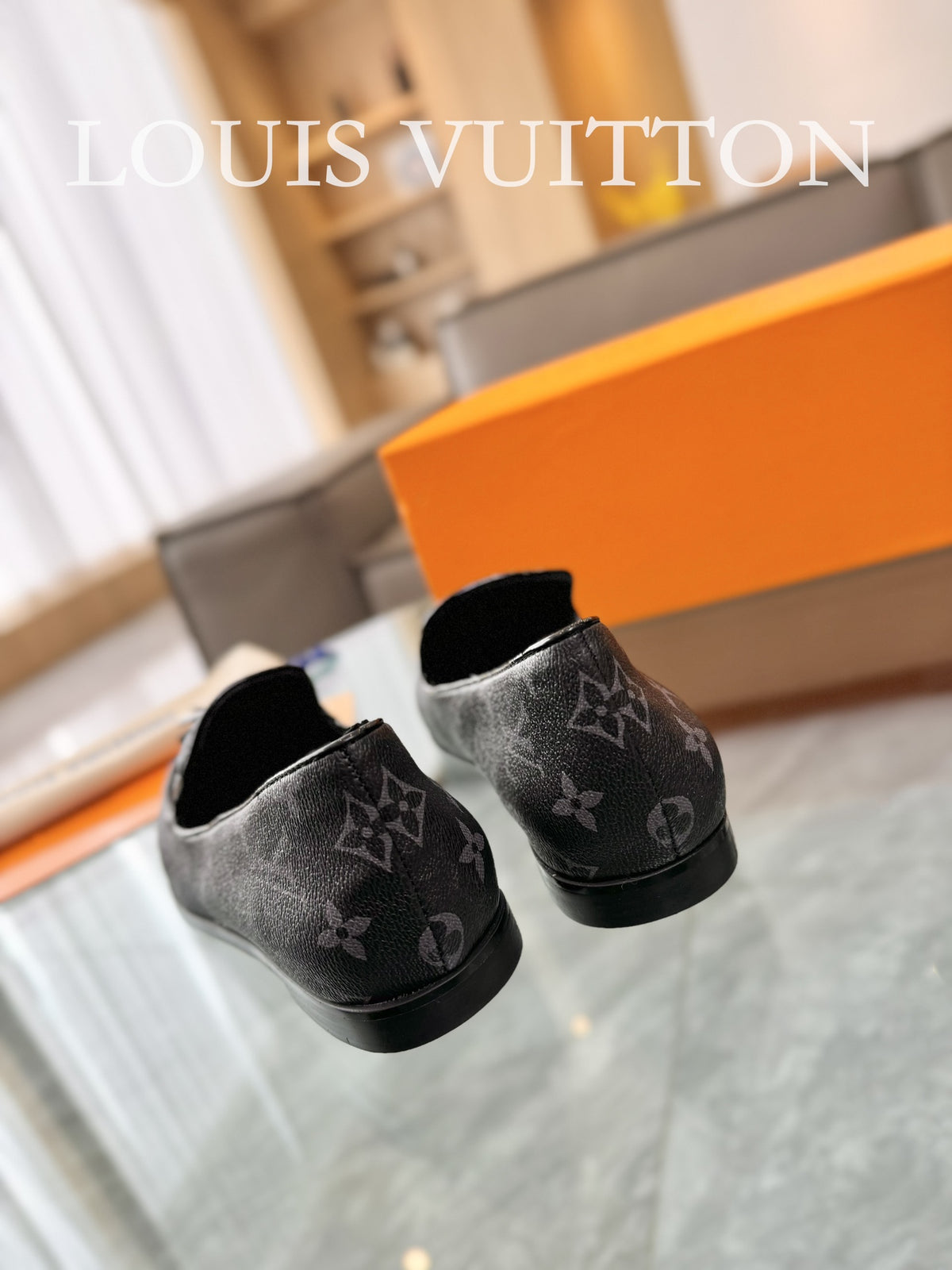 Unisex tassel printed loafers for men and women 0724052101