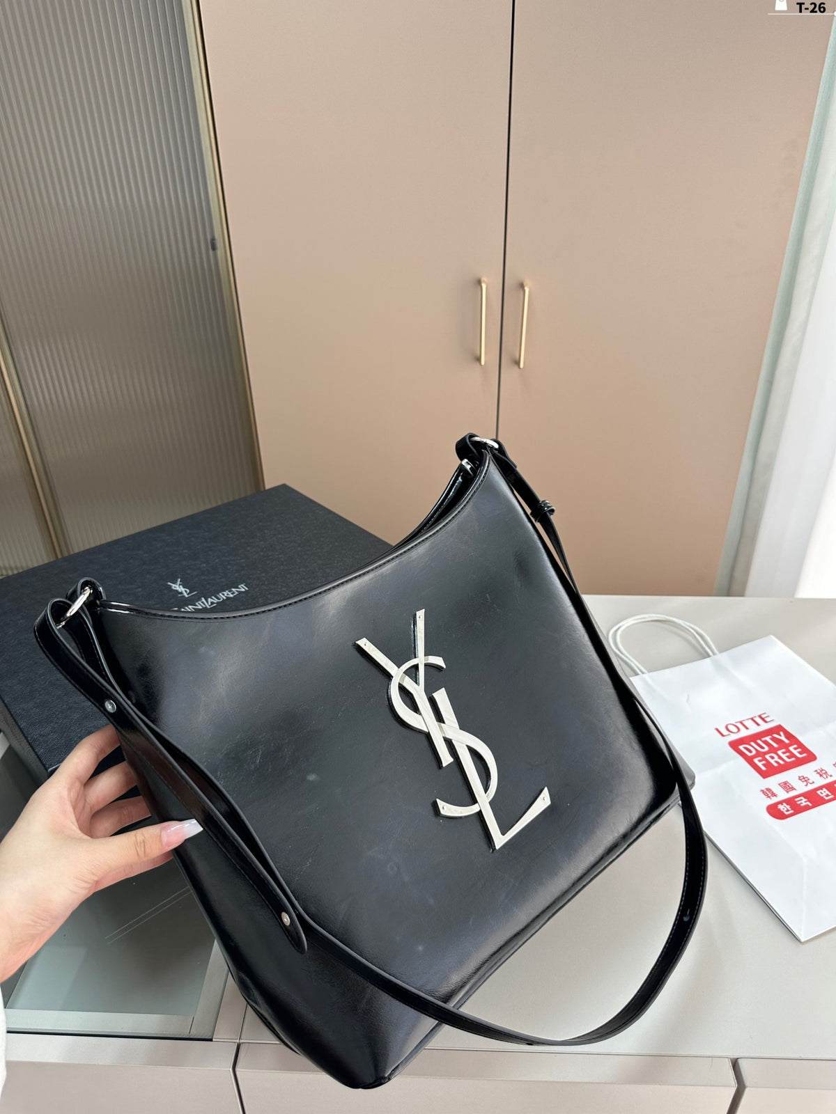 Y waxed leather black and siLer underarm shopping bag 0724061208