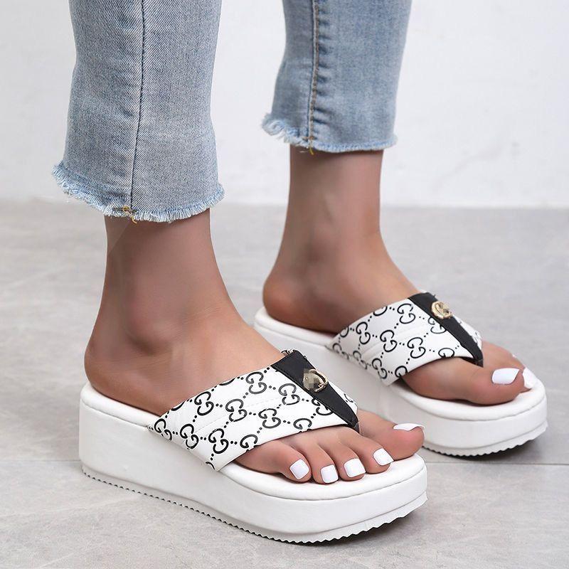 New Thick Bottom Clip Toe Fashion Women's sandals 1024041103