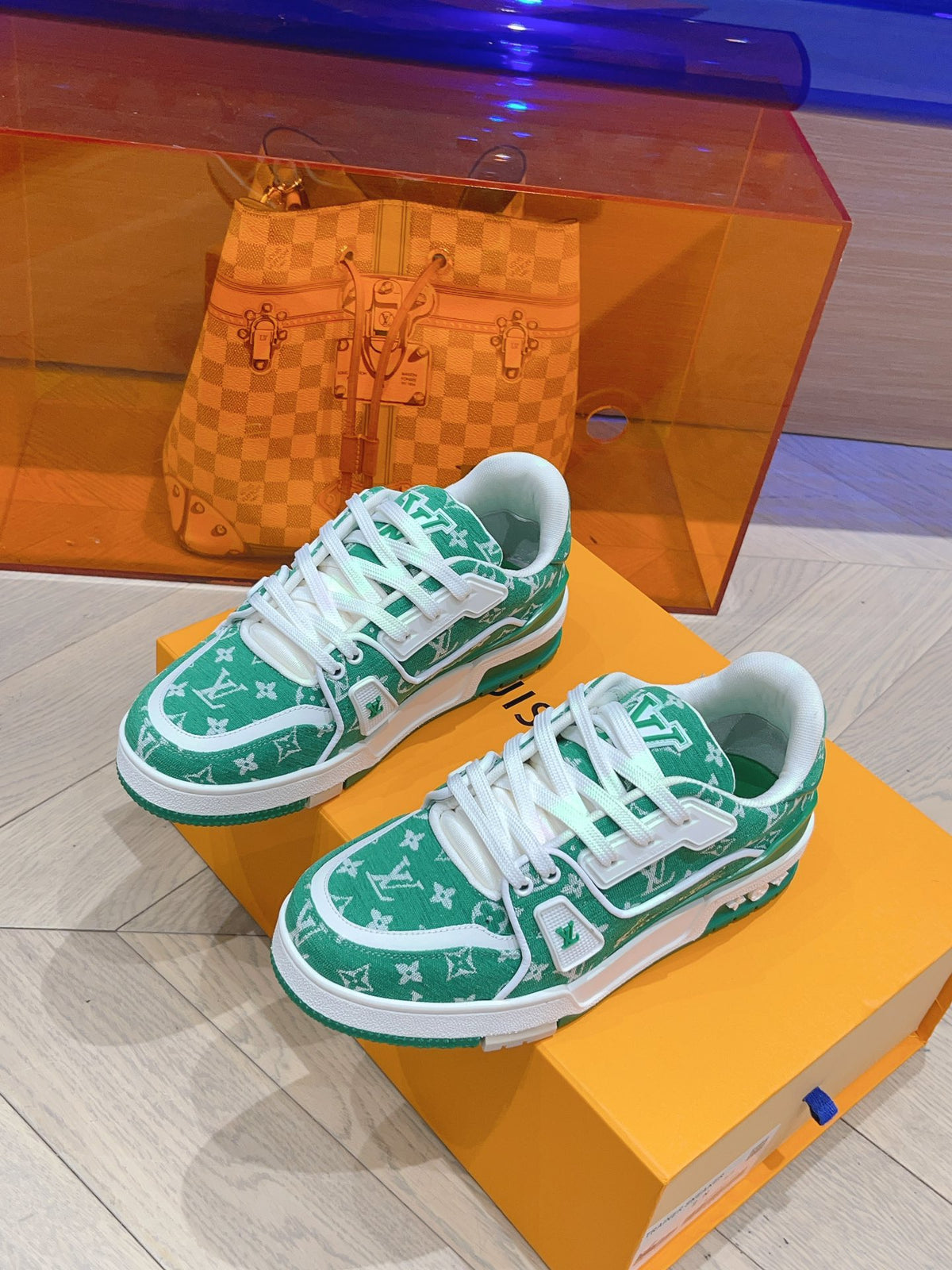 L couple limited series casual denim print sneakers 0725012402