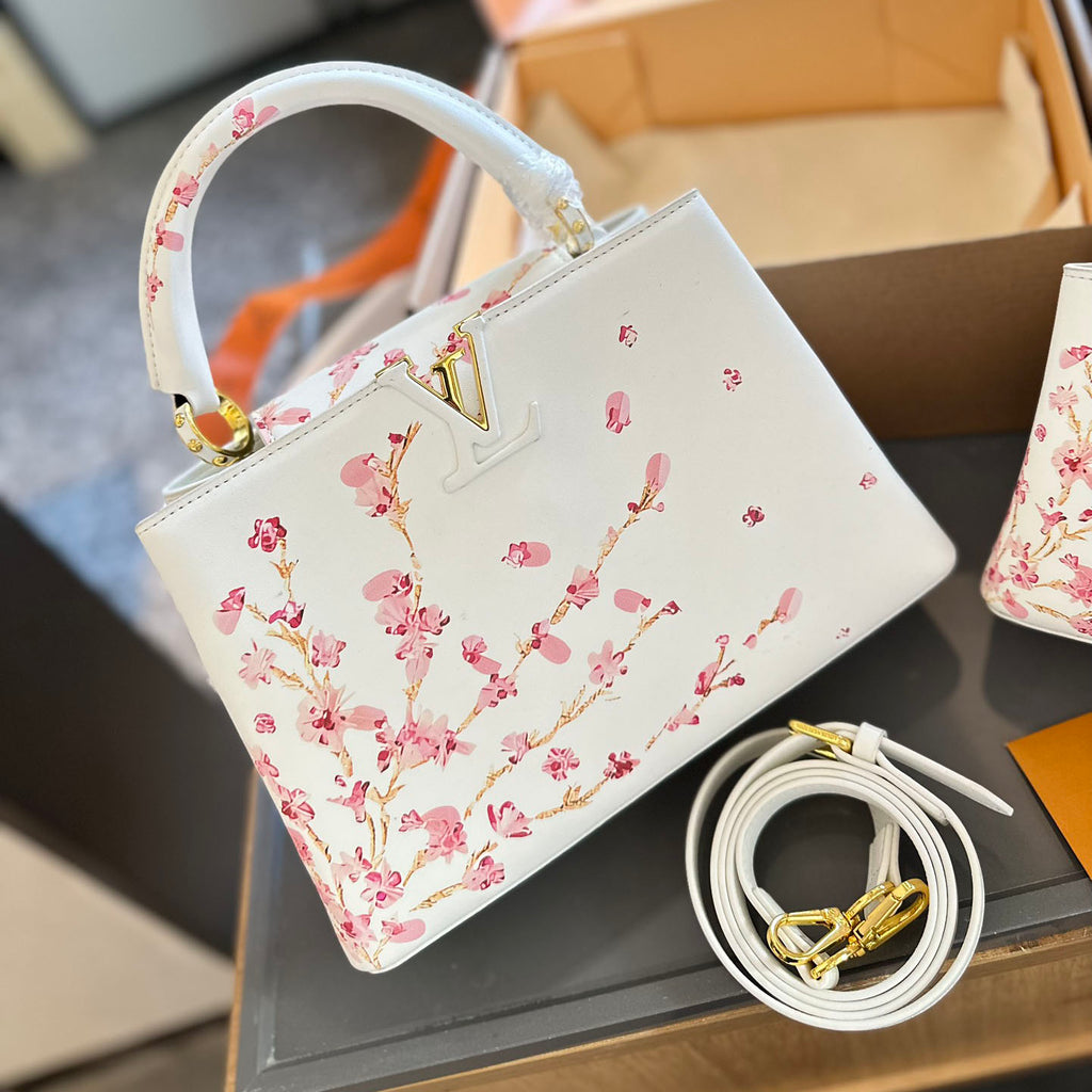 L stylish cowhide handbag  XC24101008