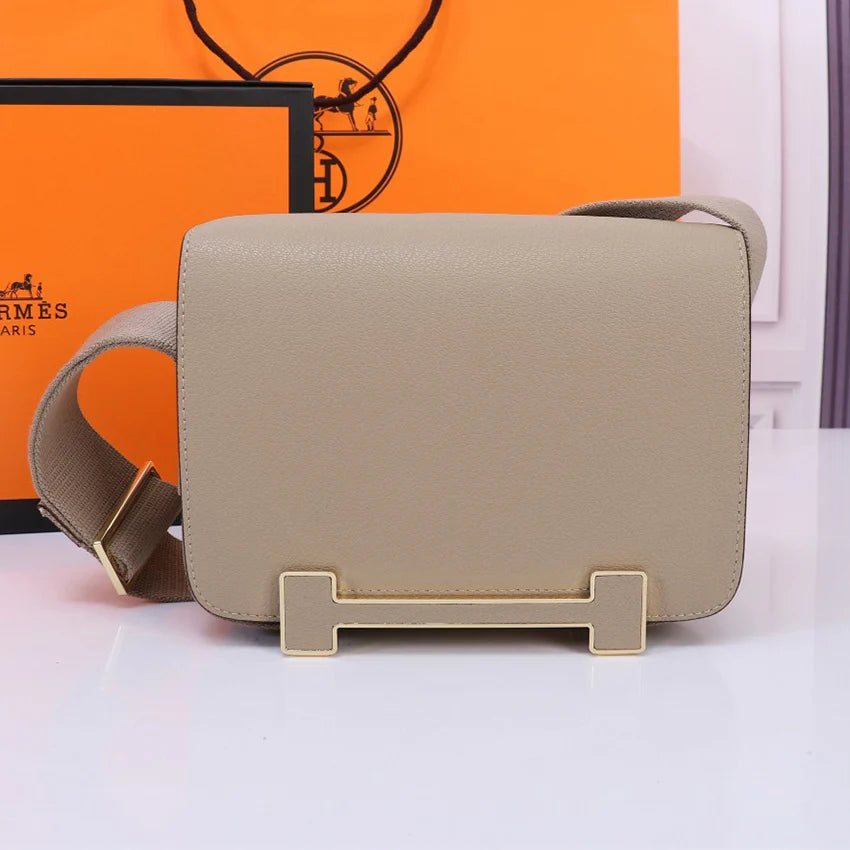New fashion and versatile small square bag 1024061112