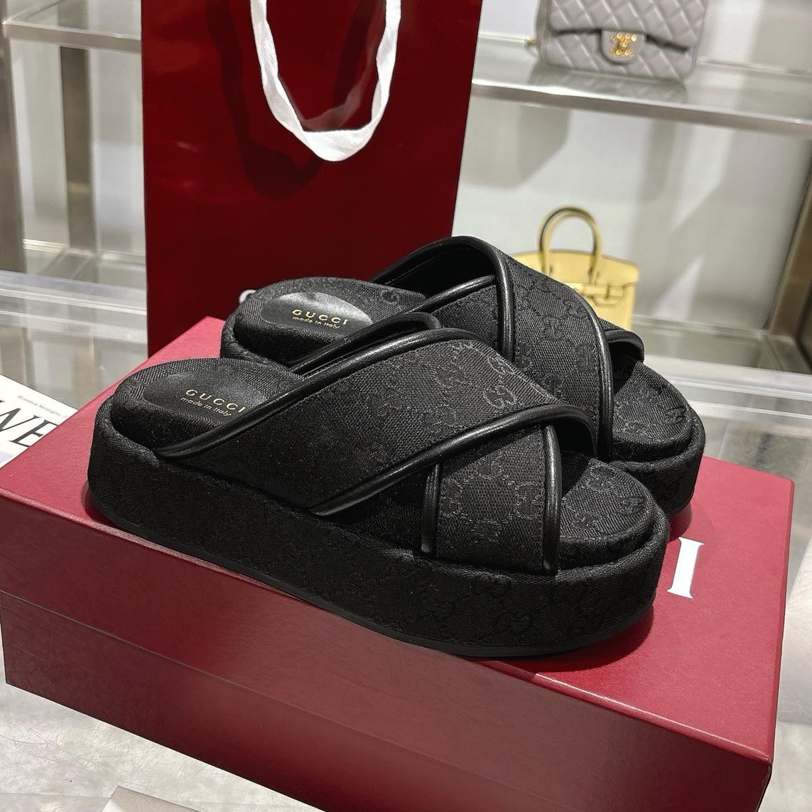 cross-upper thick-soled flip-flops 0725052901