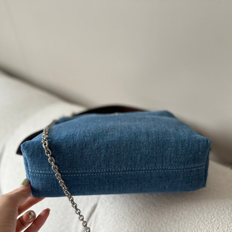 Classic underarm denim bag 1824050302