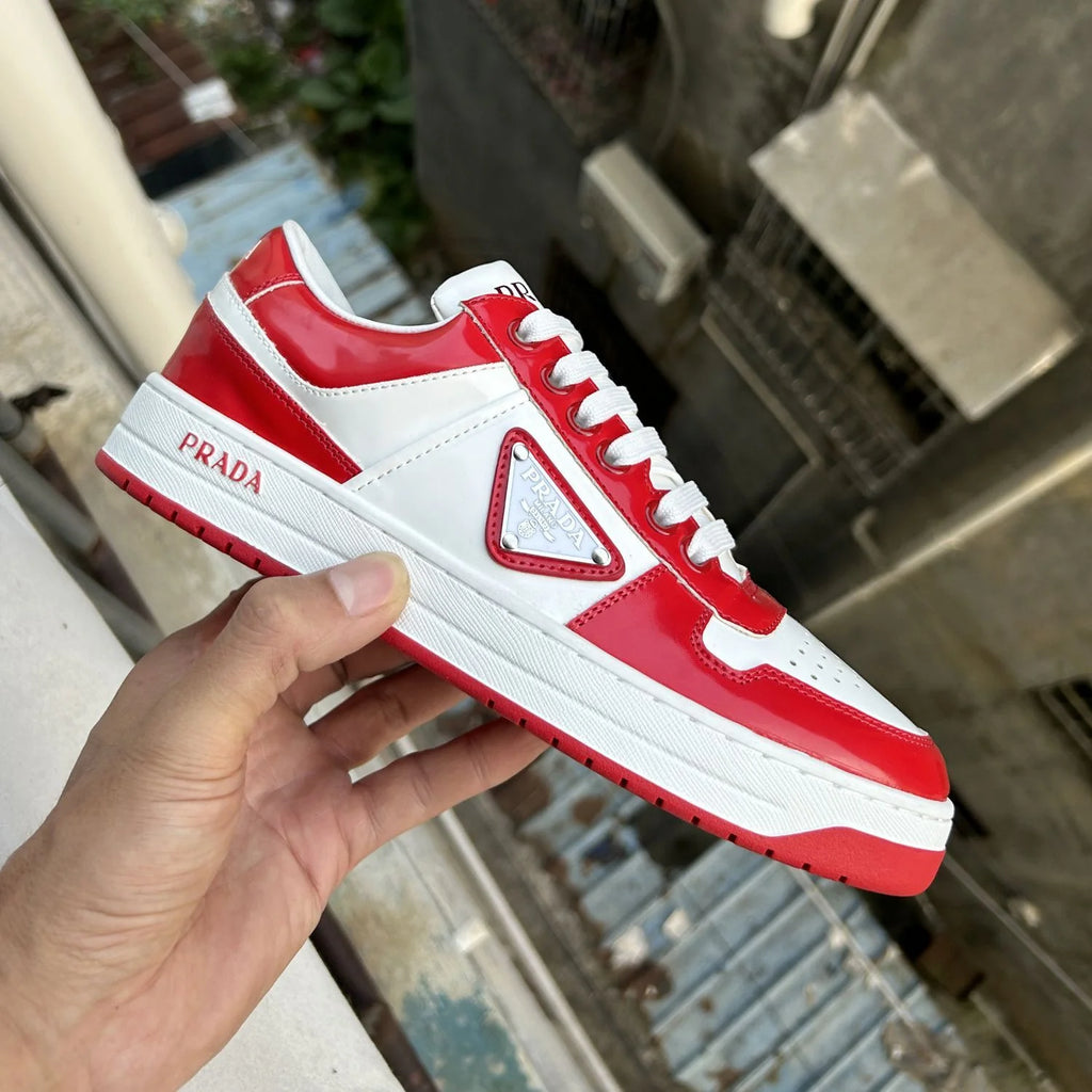 P New Women's Shoes Casual Shoes Triangle Buckle Lace-up Sneakers 1024060508
