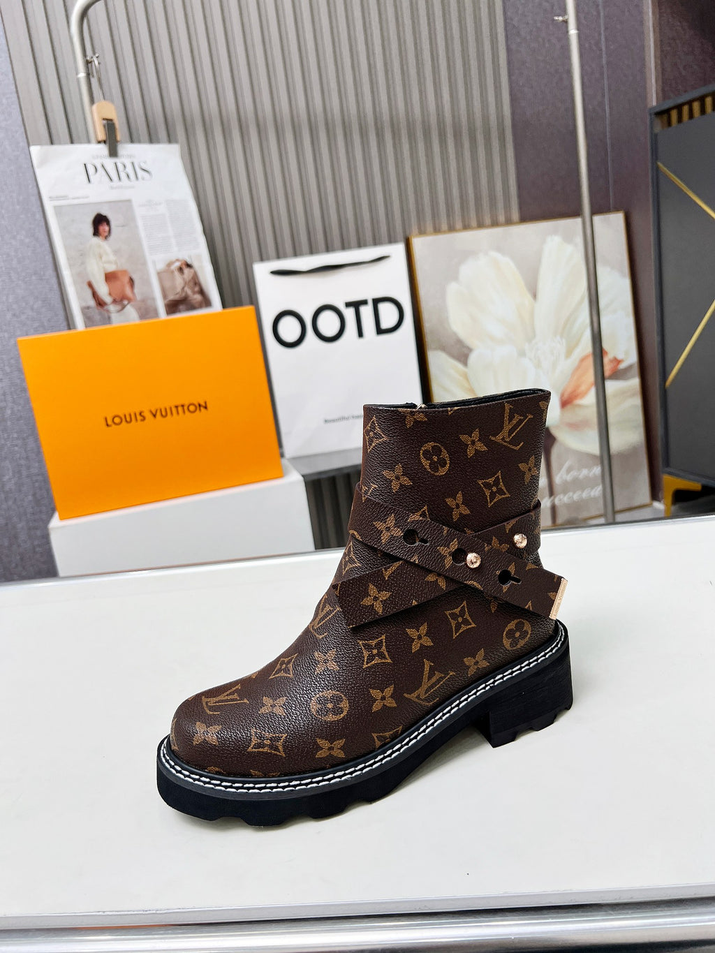 L fashion printed leather boots 0724102313