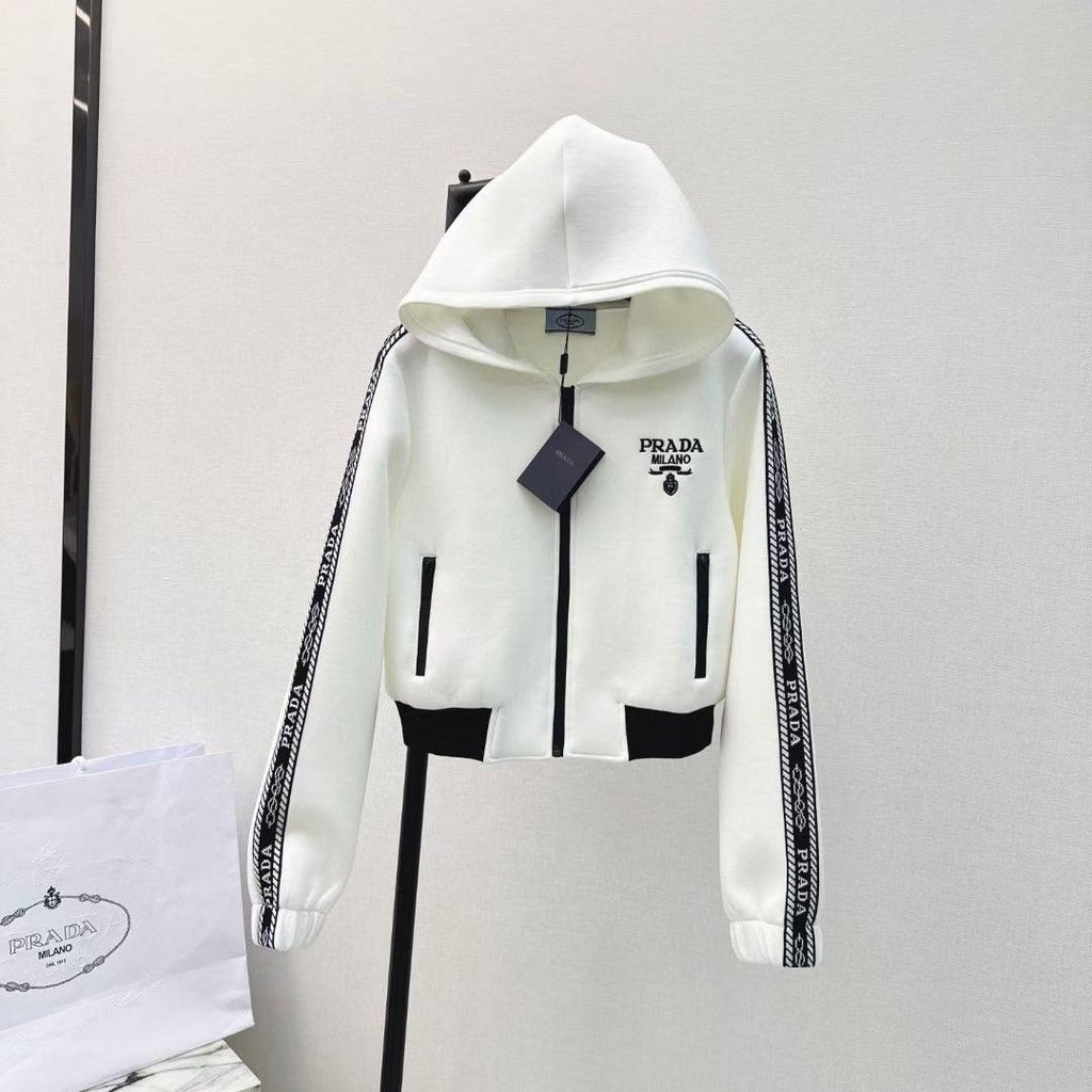 New high-end sportswear set for autumn 9000912006