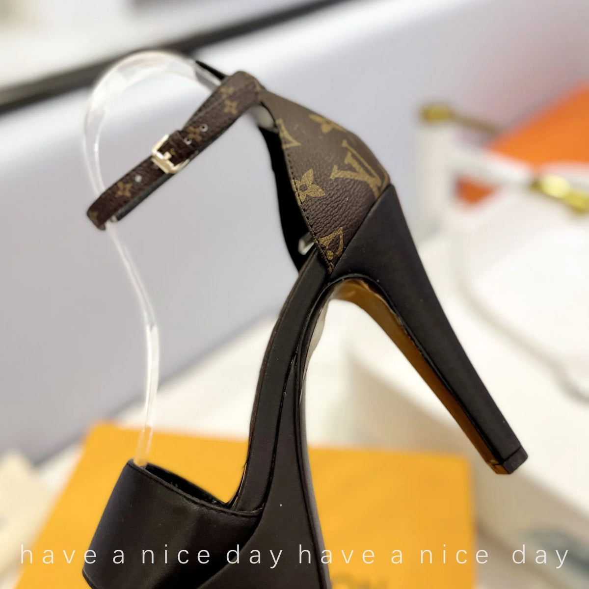 Classic Monogram versatile and elegant high heels 1824021902