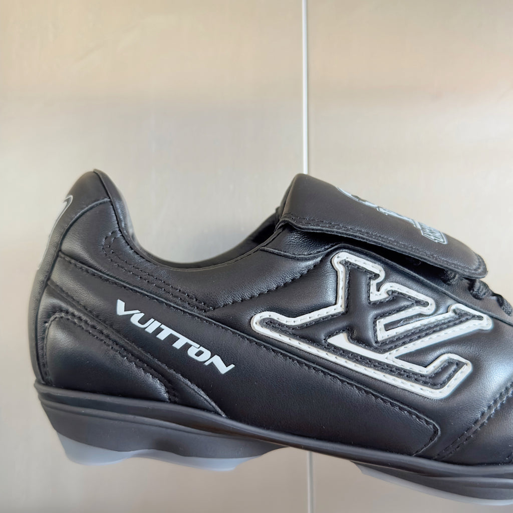 L-Footprint Series Couples Football Shoes 0725021401