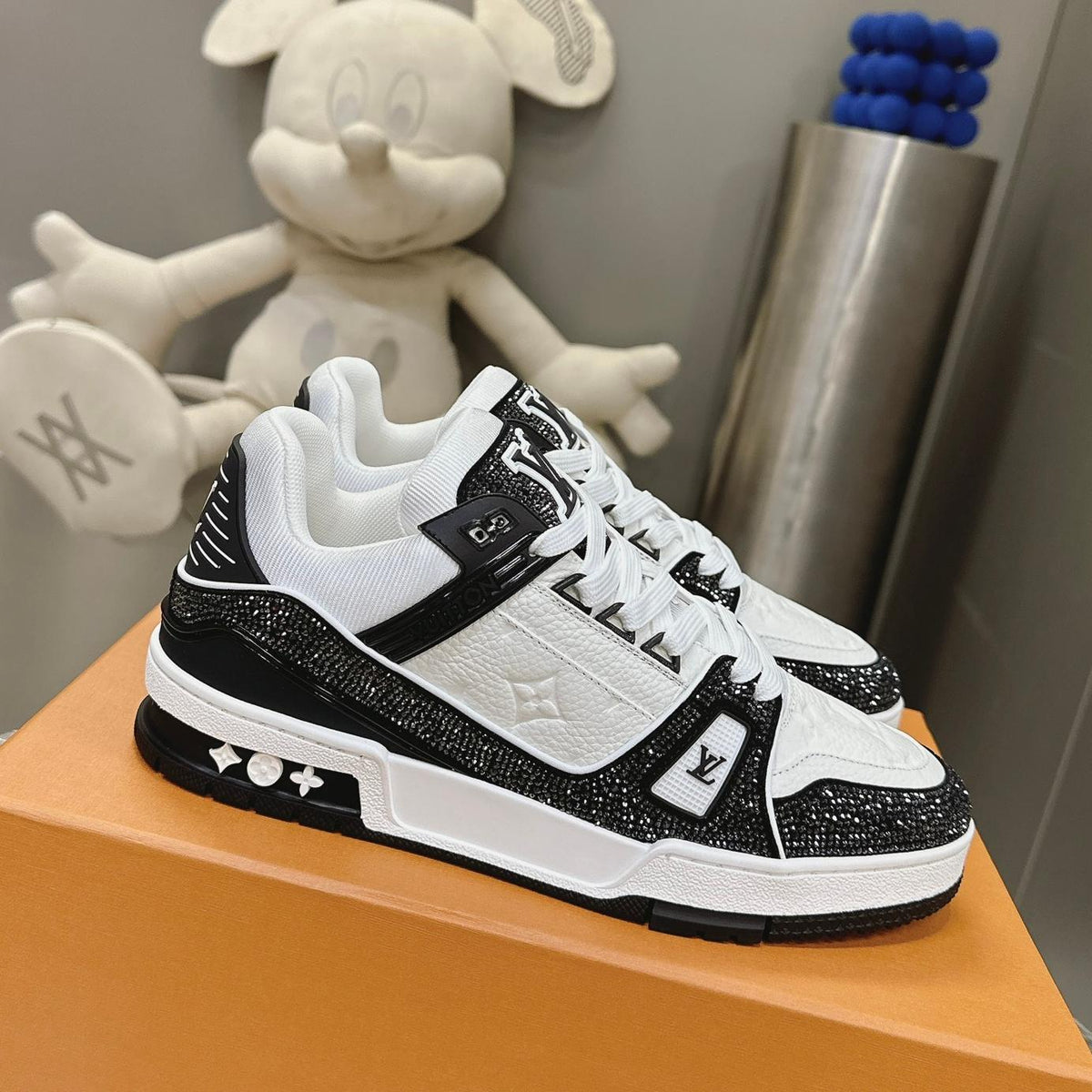 L trainer fashion diamond sneakers 0725032601