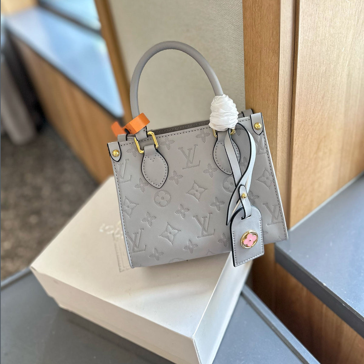 L OnTheGo Small Handbag XC24092429