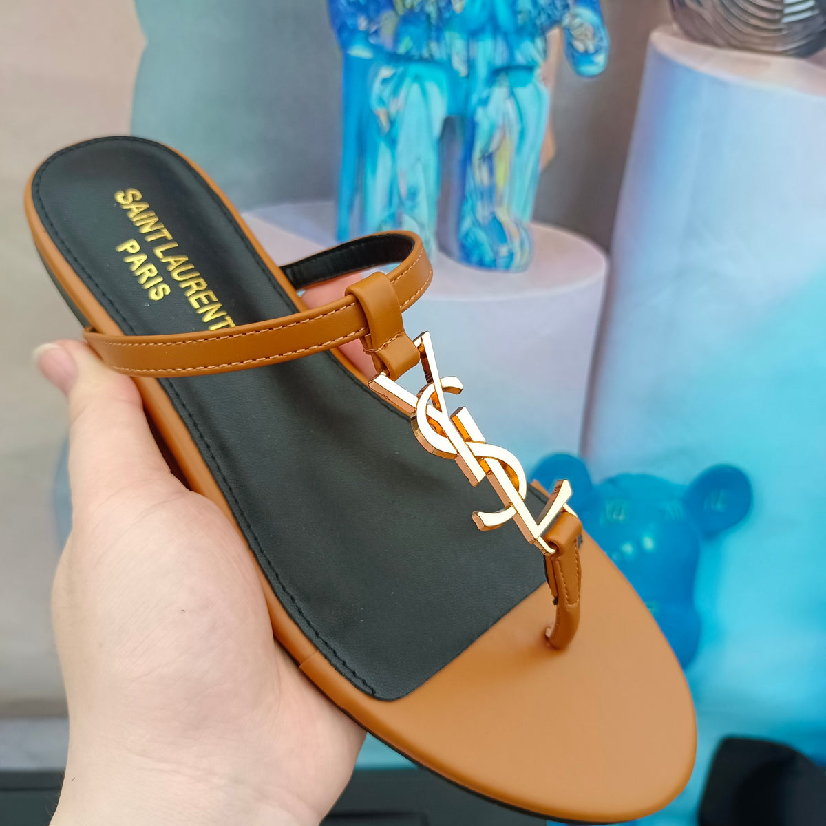 YS metal logo flat sandals 0724072401