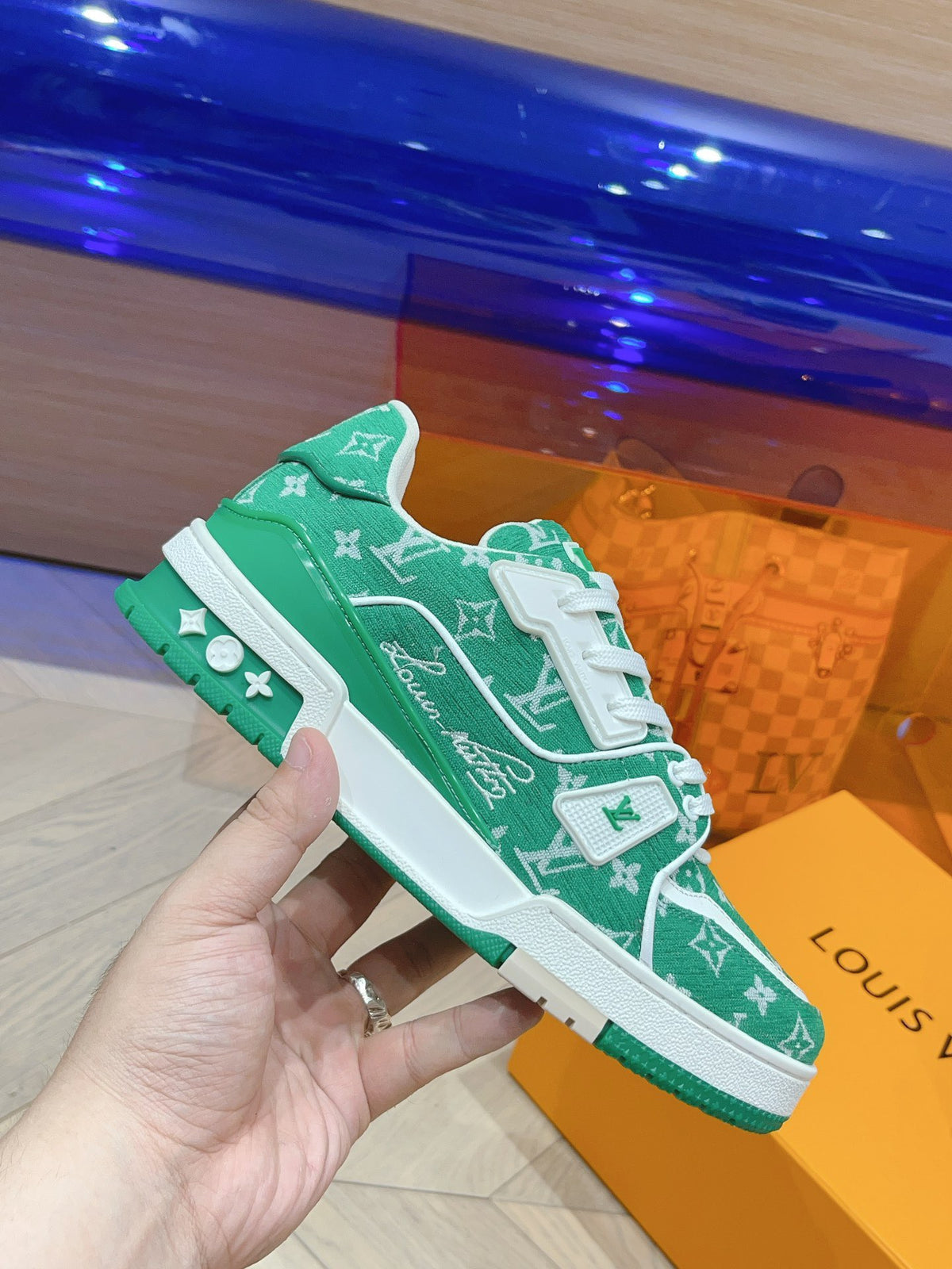L couple limited series casual denim print sneakers 0725012402