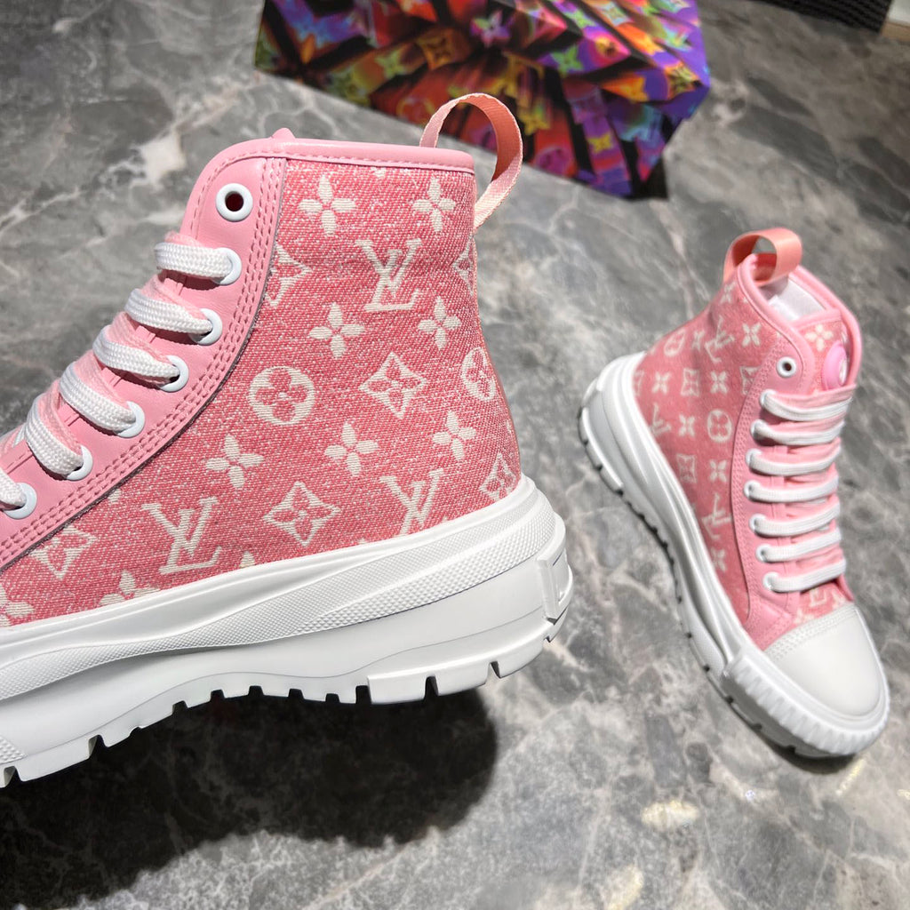 L Monogram Denim Squad Sneaker 1824071803
