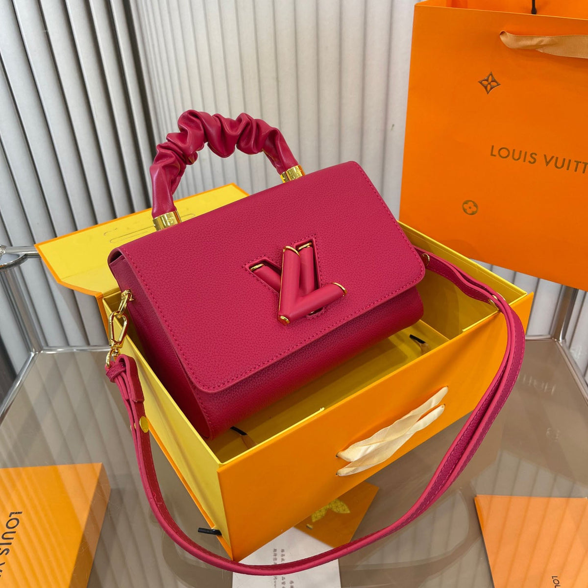 Six-color Low-key Luxury Bag WLFBG23021703