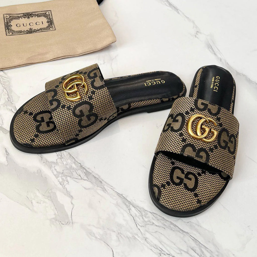 New fashion and versatile flip-flops 1025031908