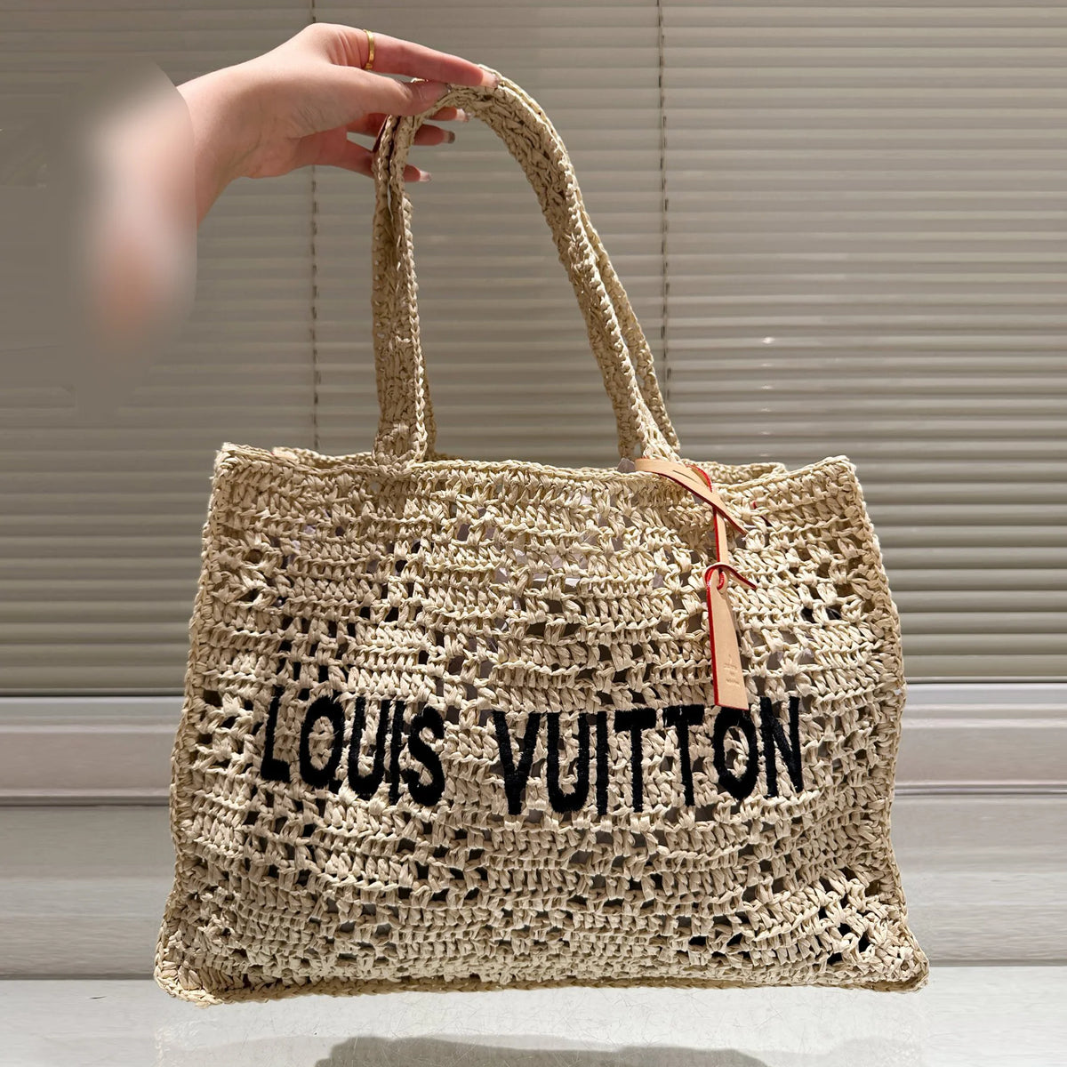L Braided Tote Bag 1025070405