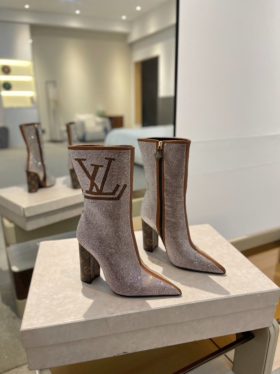 L fashion rhinestone high-heeled mid-calf boots 0724102305