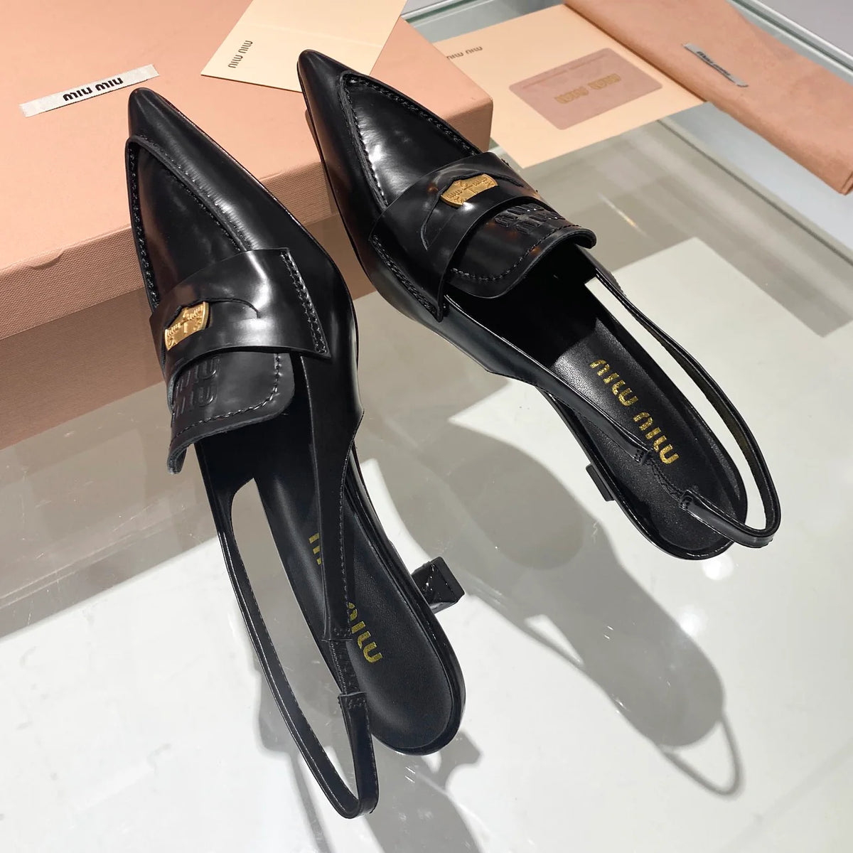 New Kitten Heel Pointed Toe Sandals 1025062403