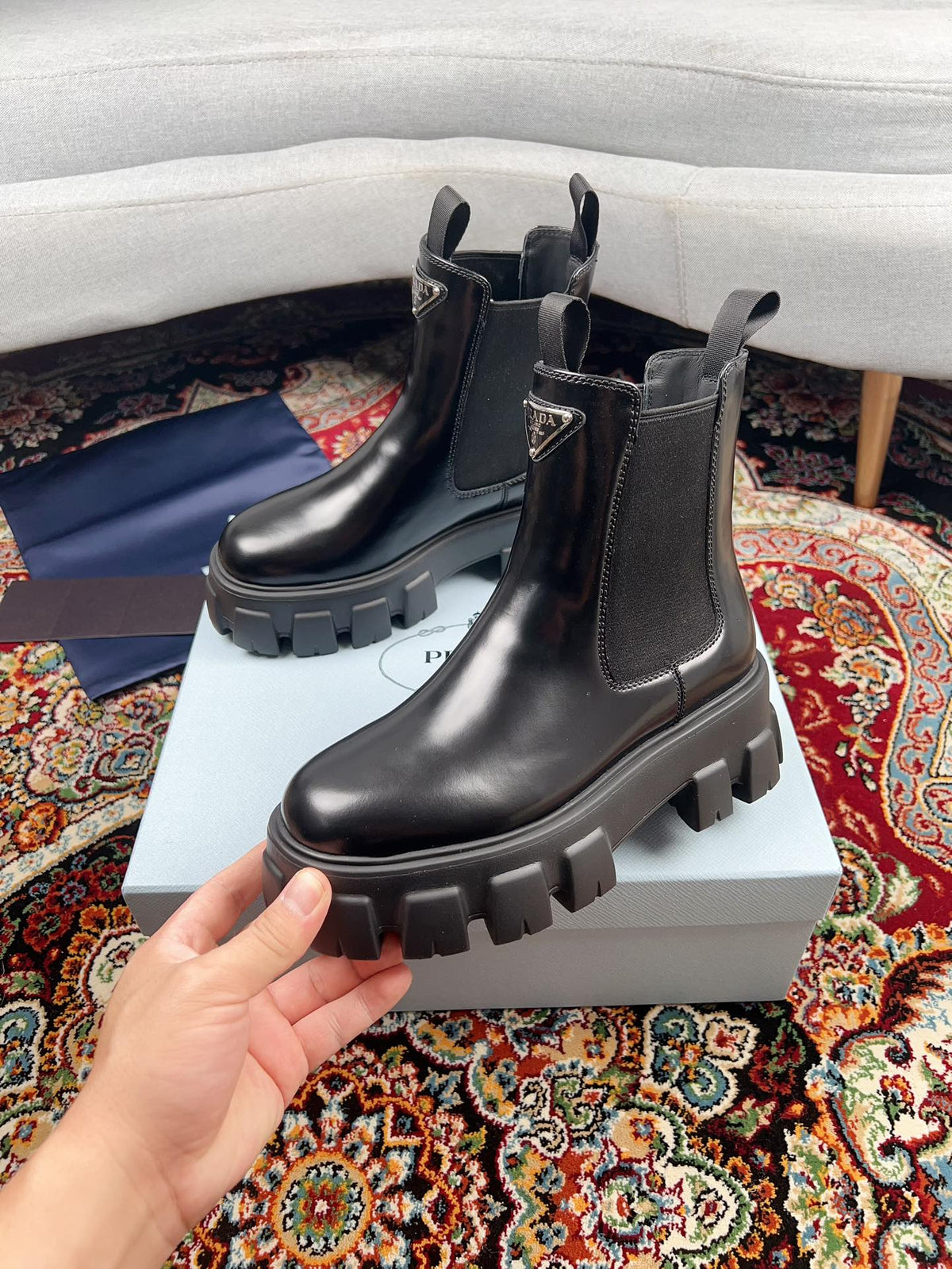 P Fashion Thick-soled Leather Boots 0724062404